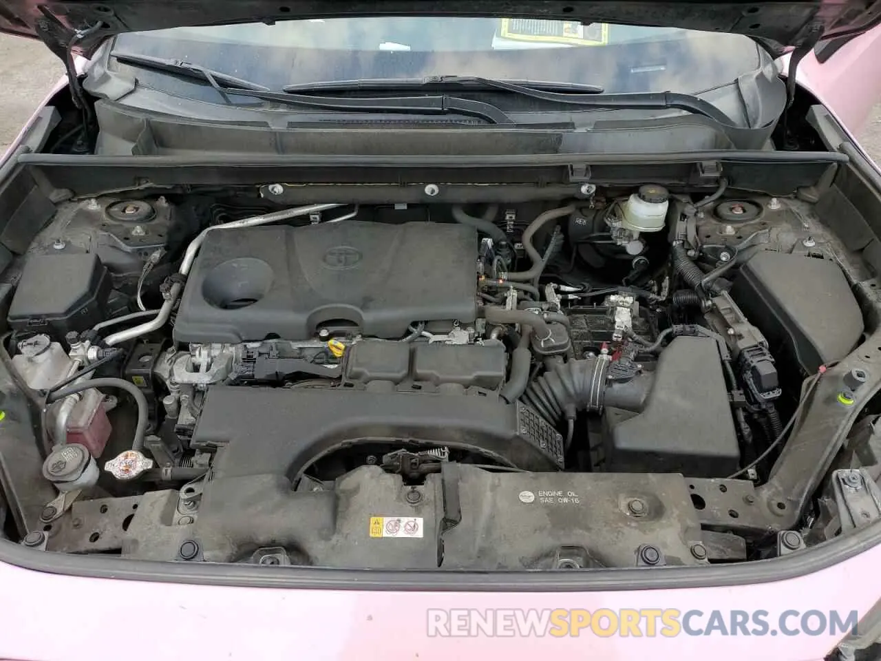 12 Photograph of a damaged car JTMH1RFV1KJ012999 TOYOTA RAV4 2019