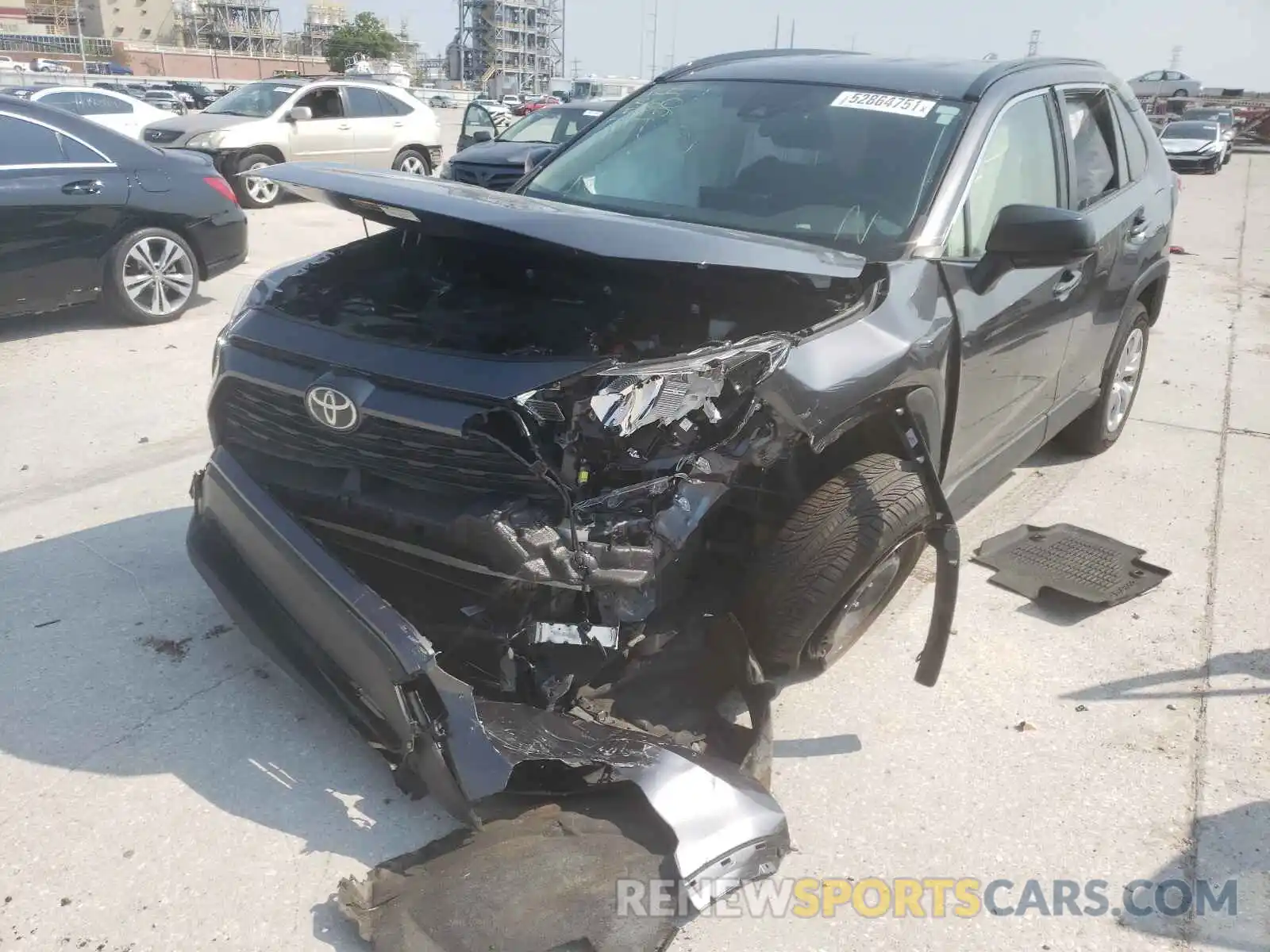 2 Photograph of a damaged car JTMH1RFV1KJ015336 TOYOTA RAV4 2019