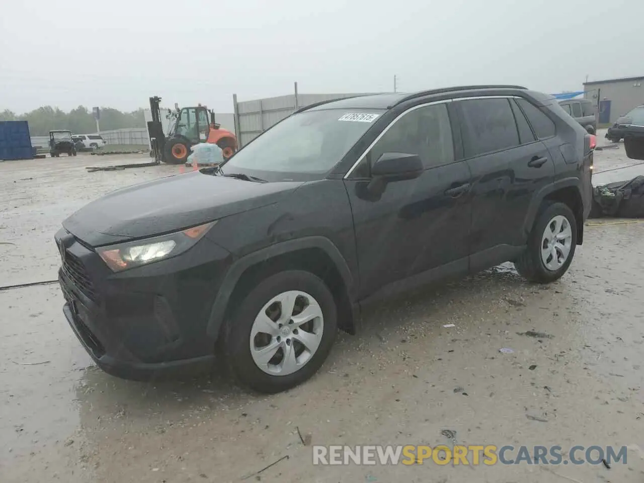 1 Photograph of a damaged car JTMH1RFV2KD006837 TOYOTA RAV4 2019