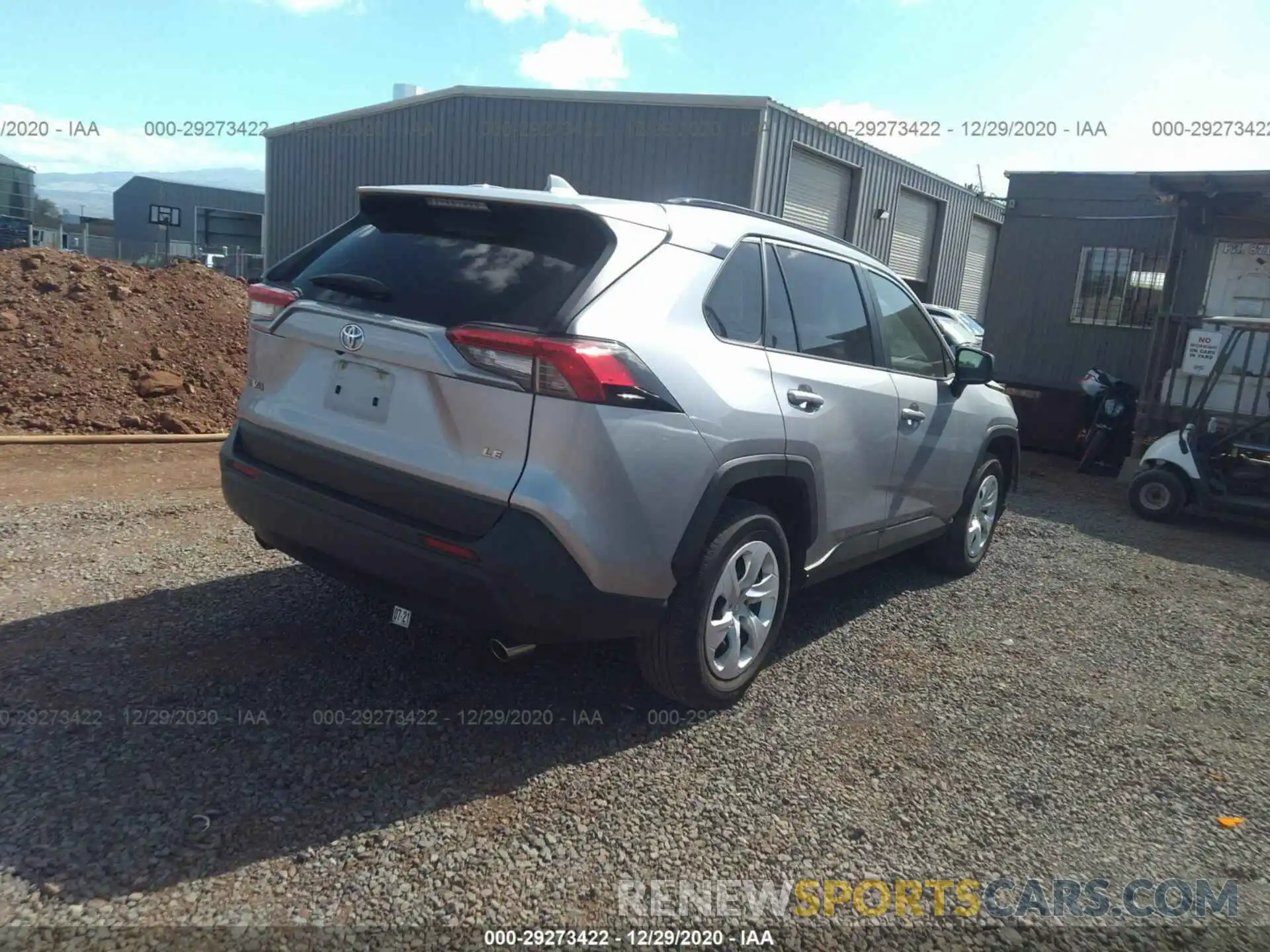 4 Photograph of a damaged car JTMH1RFV2KD029664 TOYOTA RAV4 2019