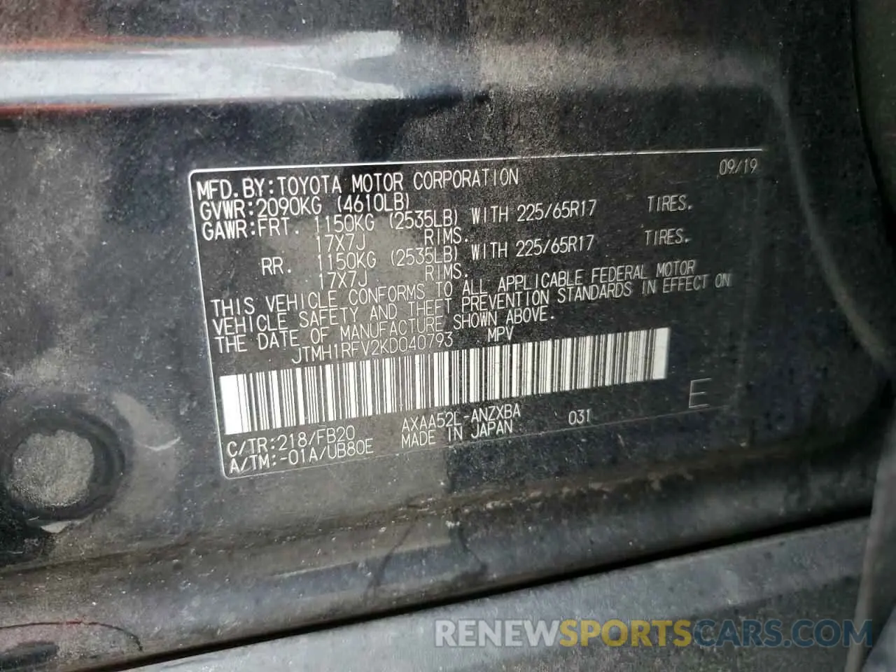 13 Photograph of a damaged car JTMH1RFV2KD040793 TOYOTA RAV4 2019