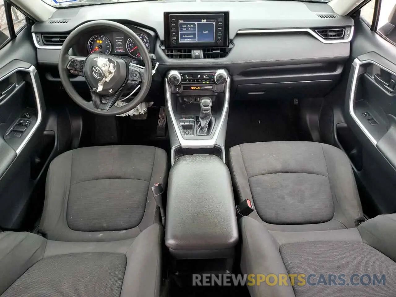 8 Photograph of a damaged car JTMH1RFV2KD040793 TOYOTA RAV4 2019
