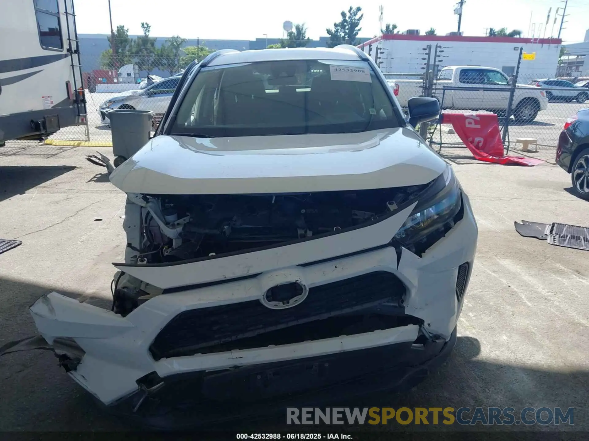 13 Photograph of a damaged car JTMH1RFV2KD502351 TOYOTA RAV4 2019