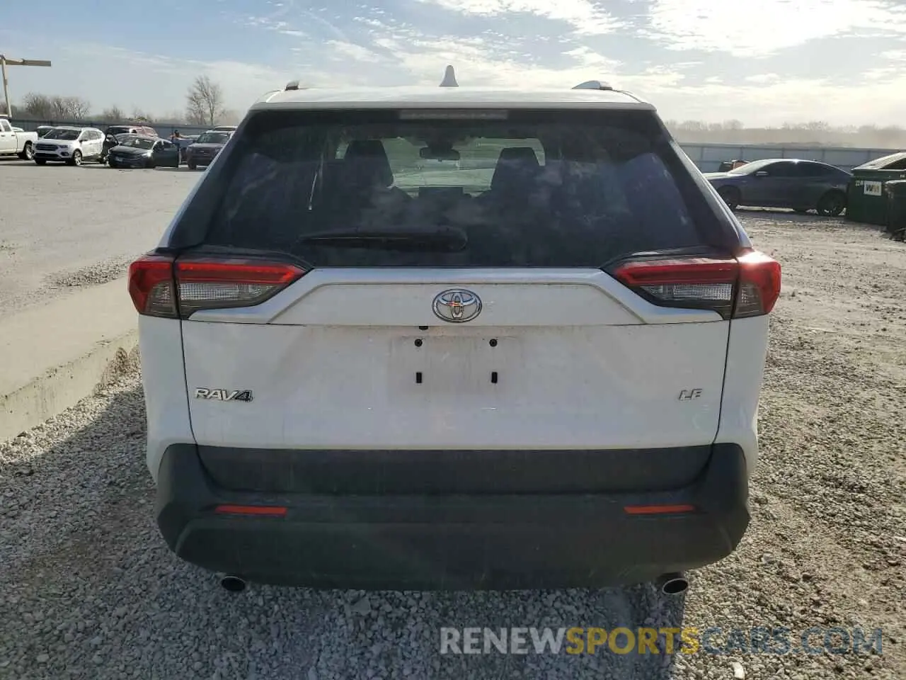 6 Photograph of a damaged car JTMH1RFV2KD516492 TOYOTA RAV4 2019