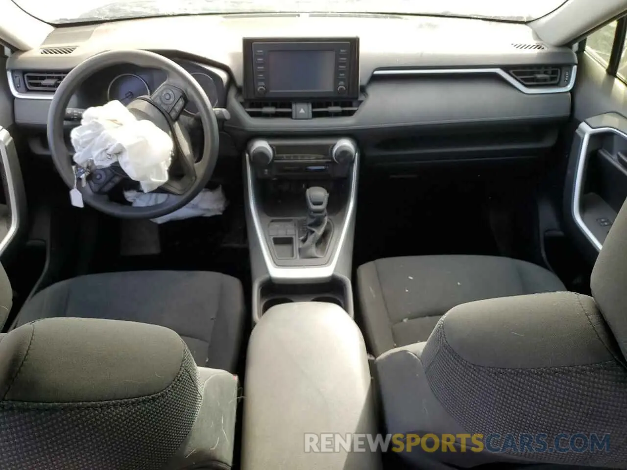 8 Photograph of a damaged car JTMH1RFV2KD516492 TOYOTA RAV4 2019