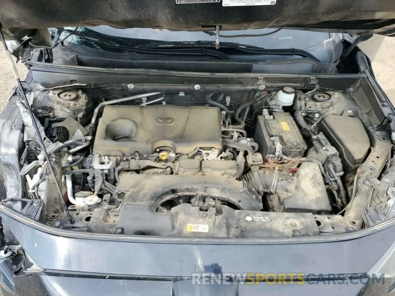 13 Photograph of a damaged car JTMH1RFV2KJ005270 TOYOTA RAV4 2019