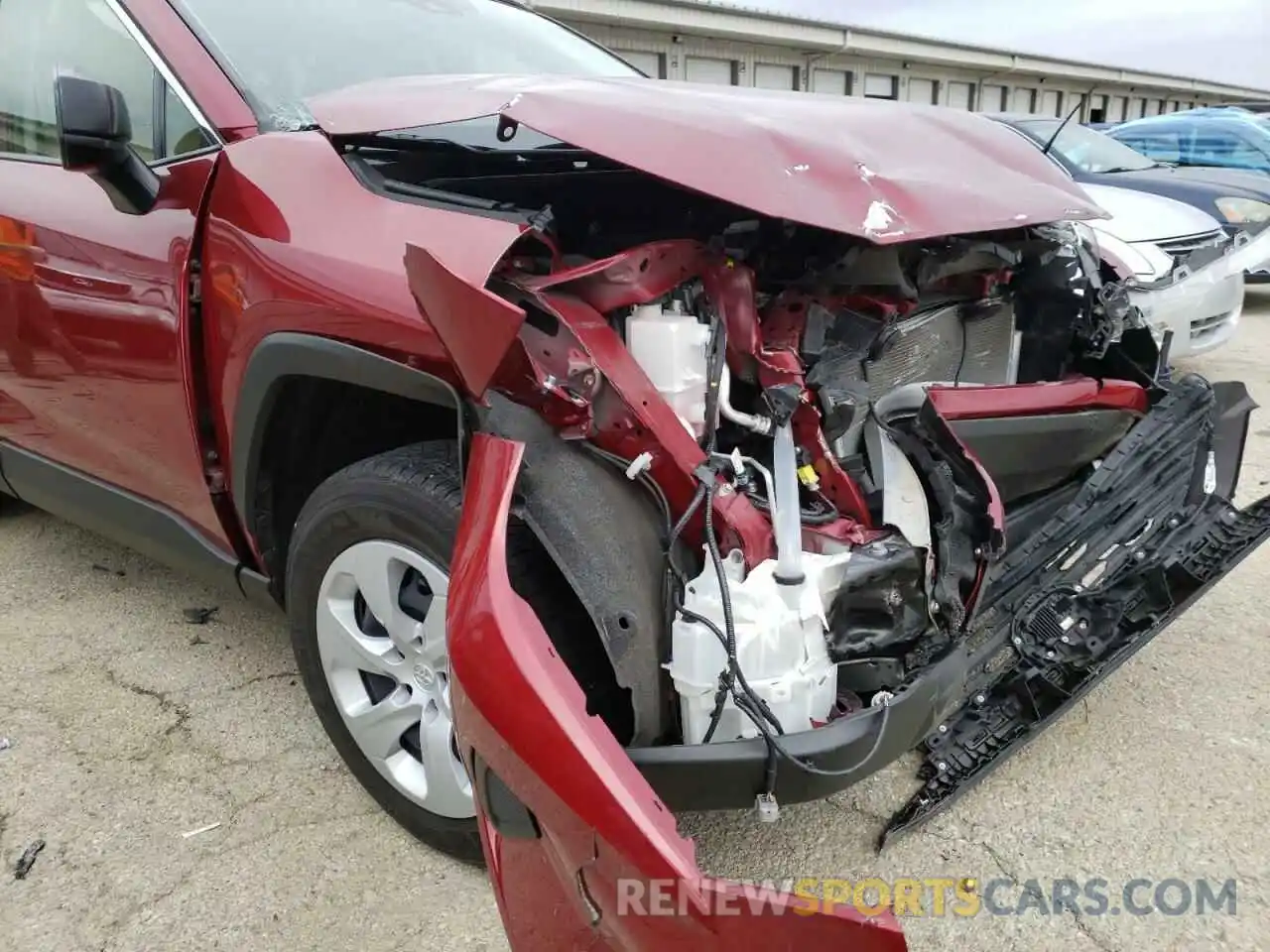 9 Photograph of a damaged car JTMH1RFV2KJ009223 TOYOTA RAV4 2019