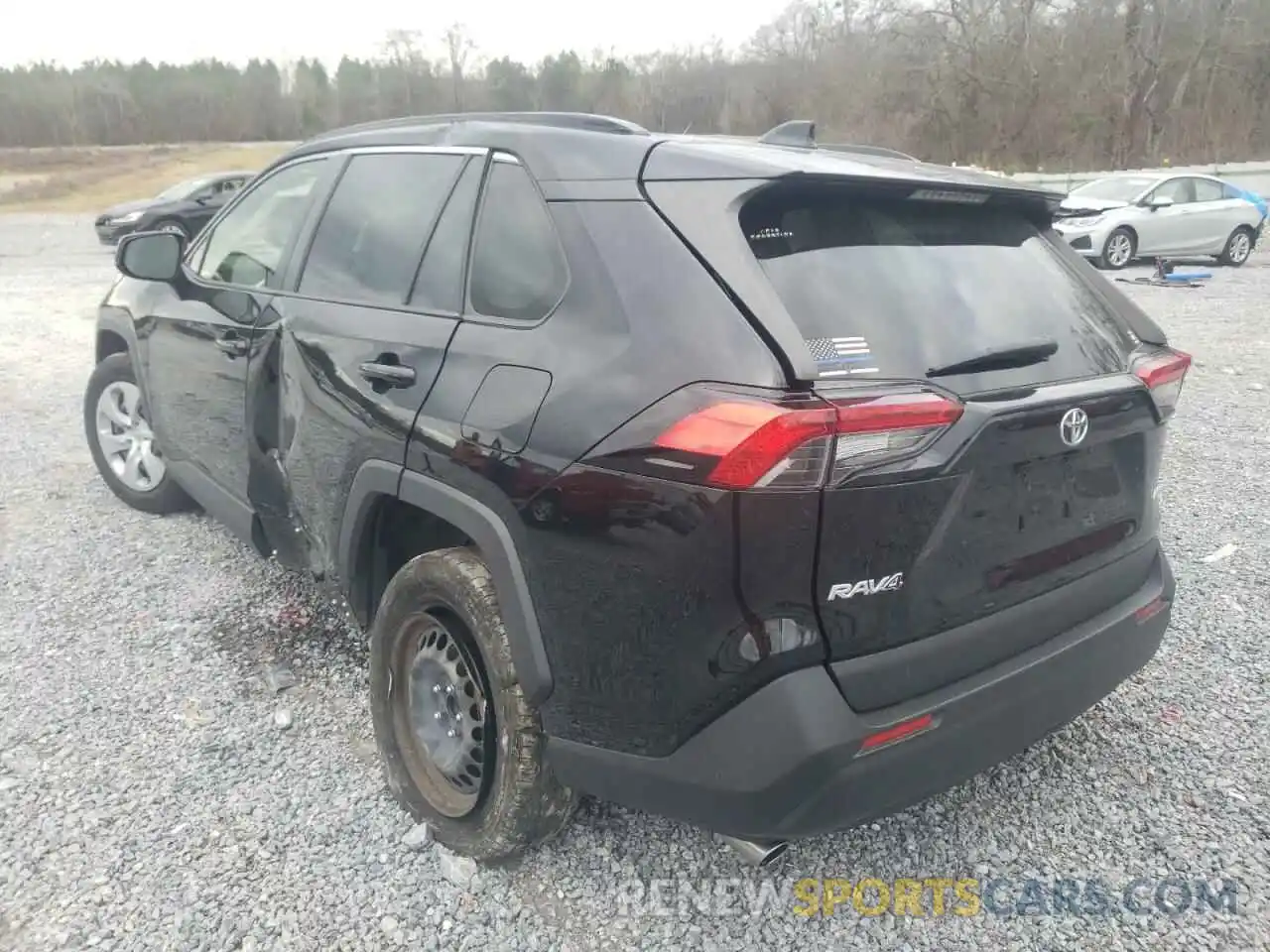 3 Photograph of a damaged car JTMH1RFV2KJ014132 TOYOTA RAV4 2019