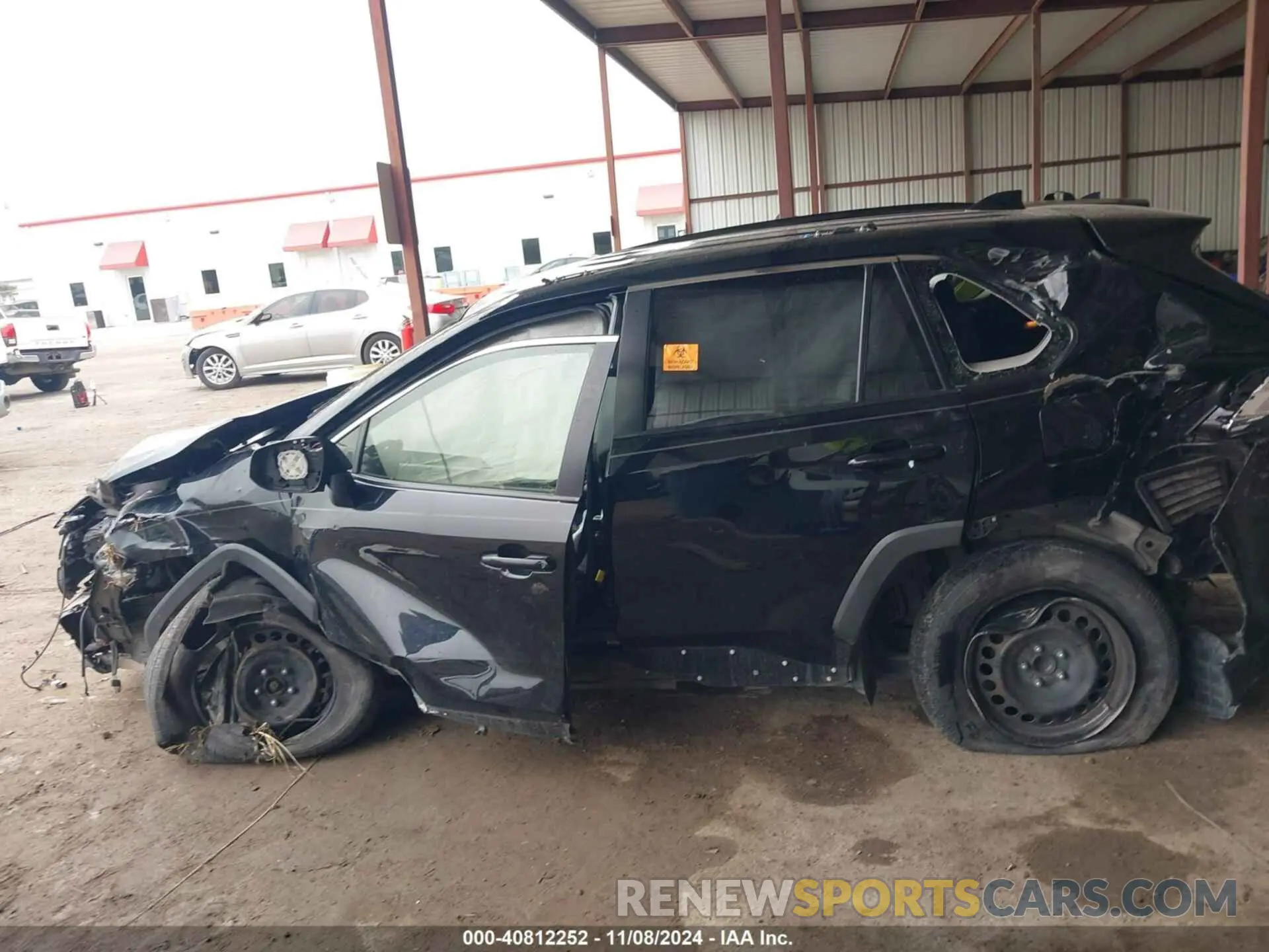 13 Photograph of a damaged car JTMH1RFV3KD016860 TOYOTA RAV4 2019