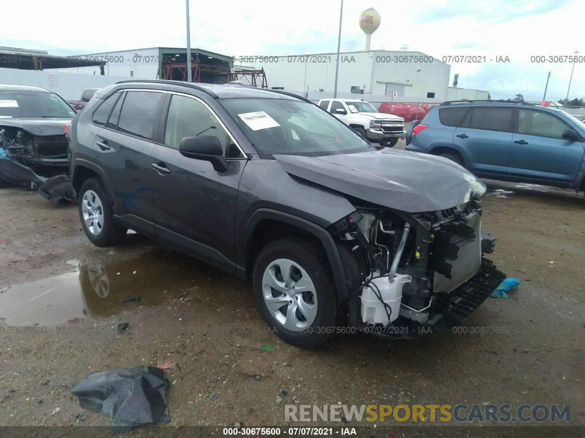 1 Photograph of a damaged car JTMH1RFV3KD036963 TOYOTA RAV4 2019