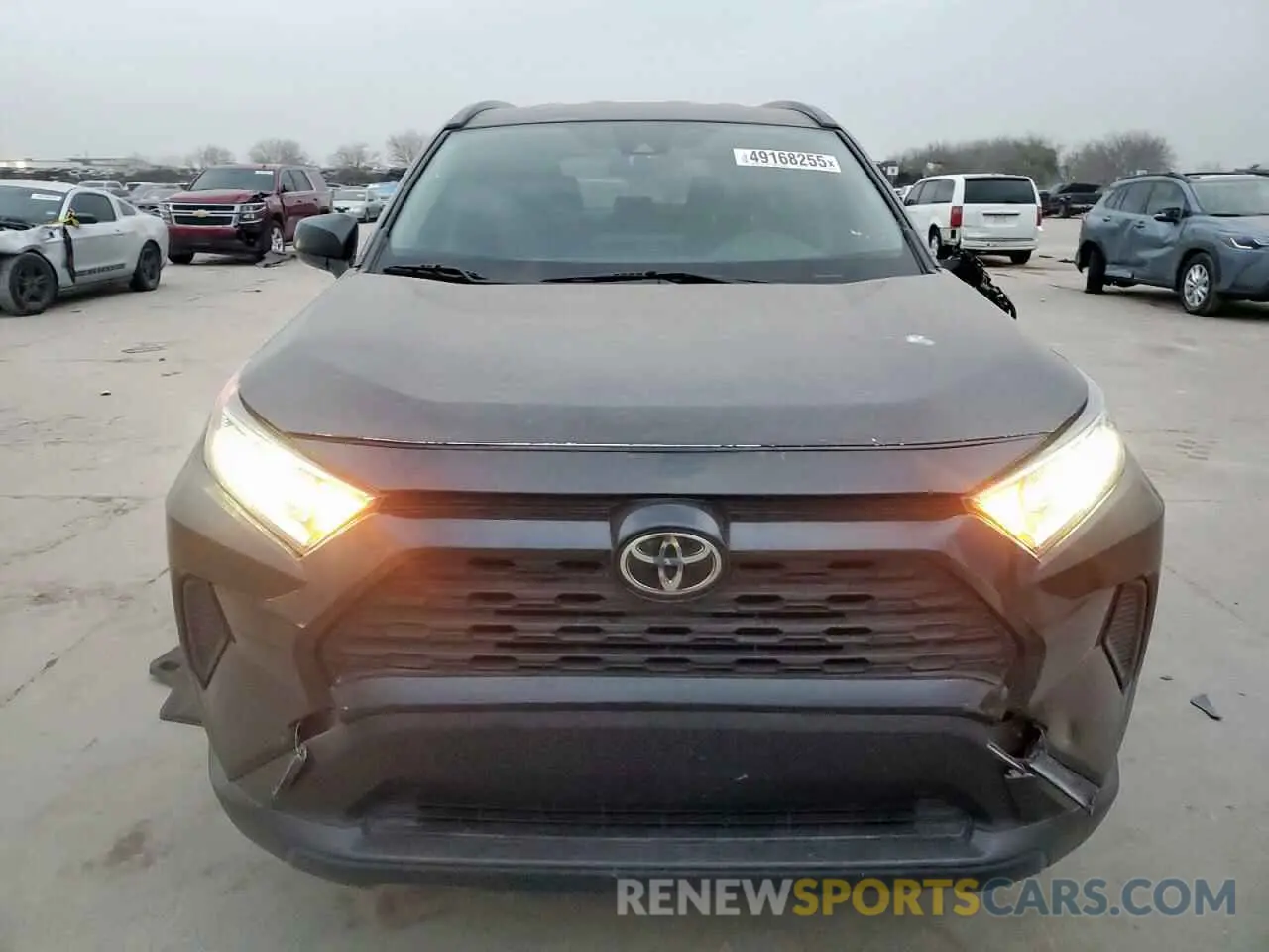 5 Photograph of a damaged car JTMH1RFV3KD037384 TOYOTA RAV4 2019