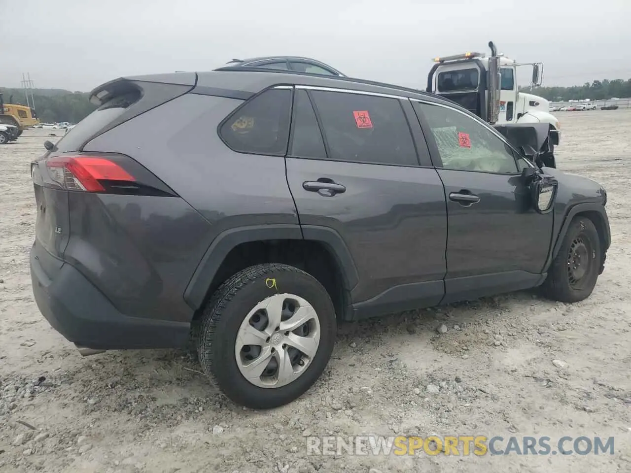 3 Photograph of a damaged car JTMH1RFV3KJ007268 TOYOTA RAV4 2019