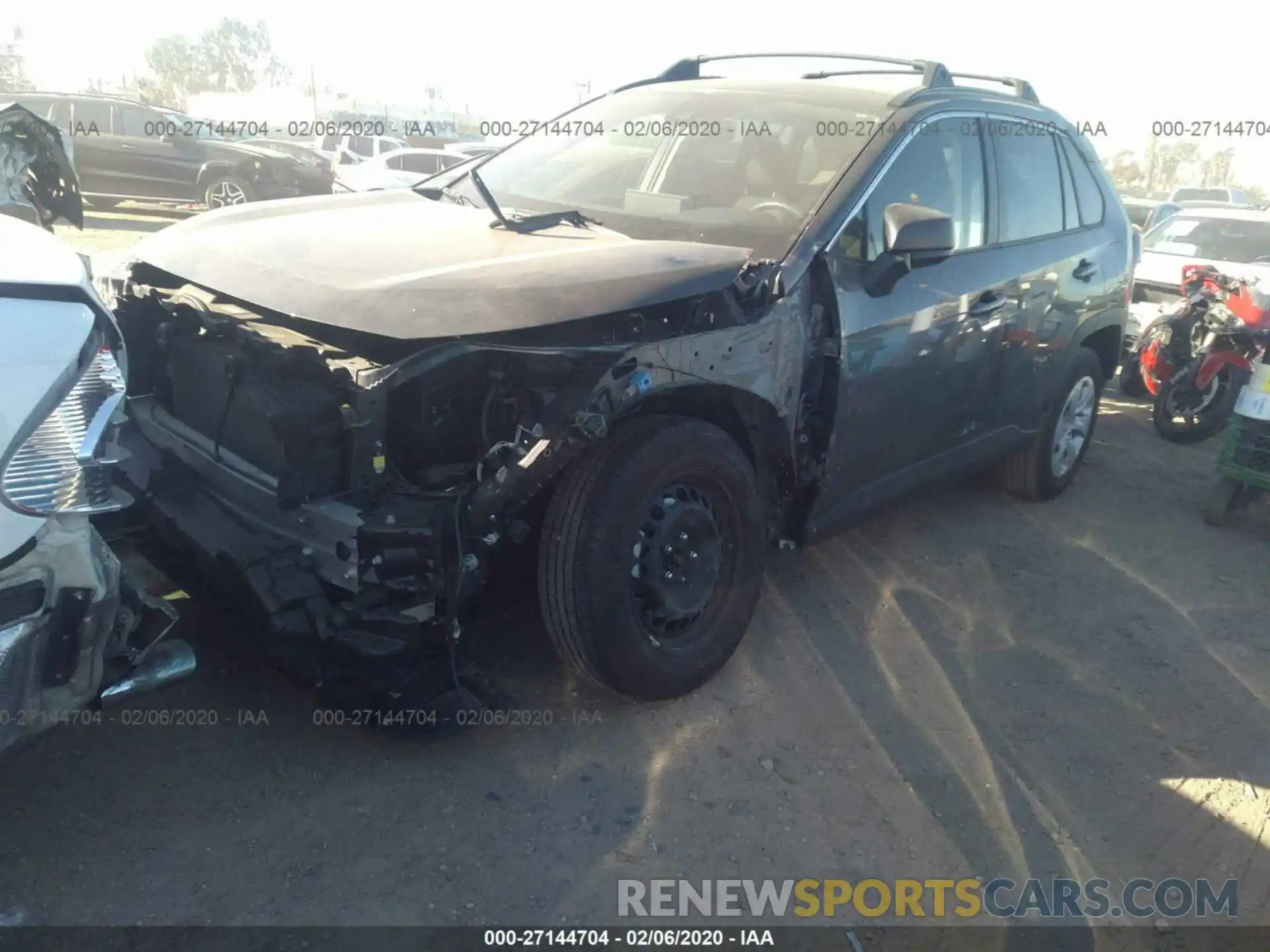 3 Photograph of a damaged car JTMH1RFV3KJ009229 TOYOTA RAV4 2019