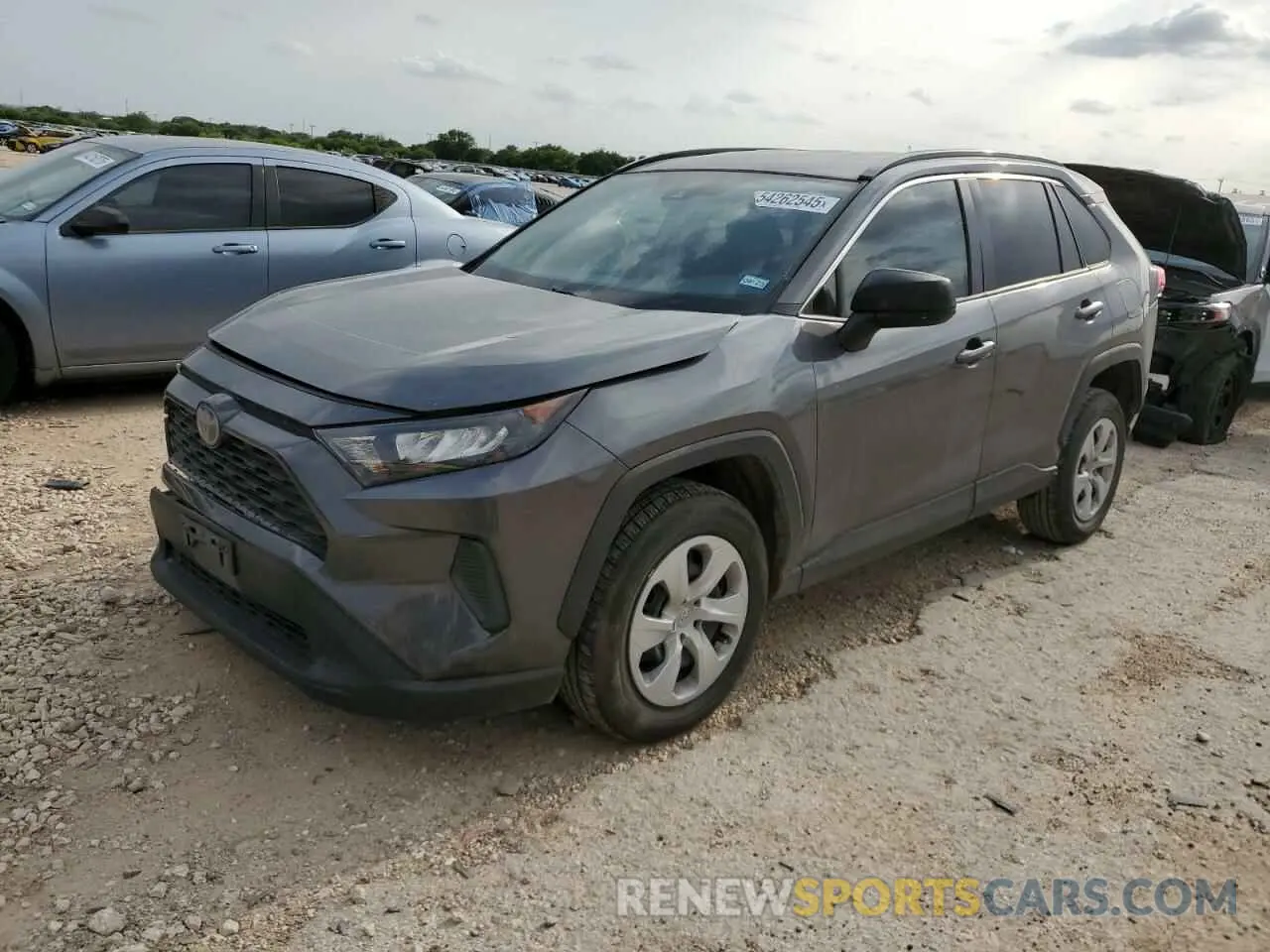 1 Photograph of a damaged car JTMH1RFV4KD019458 TOYOTA RAV4 2019