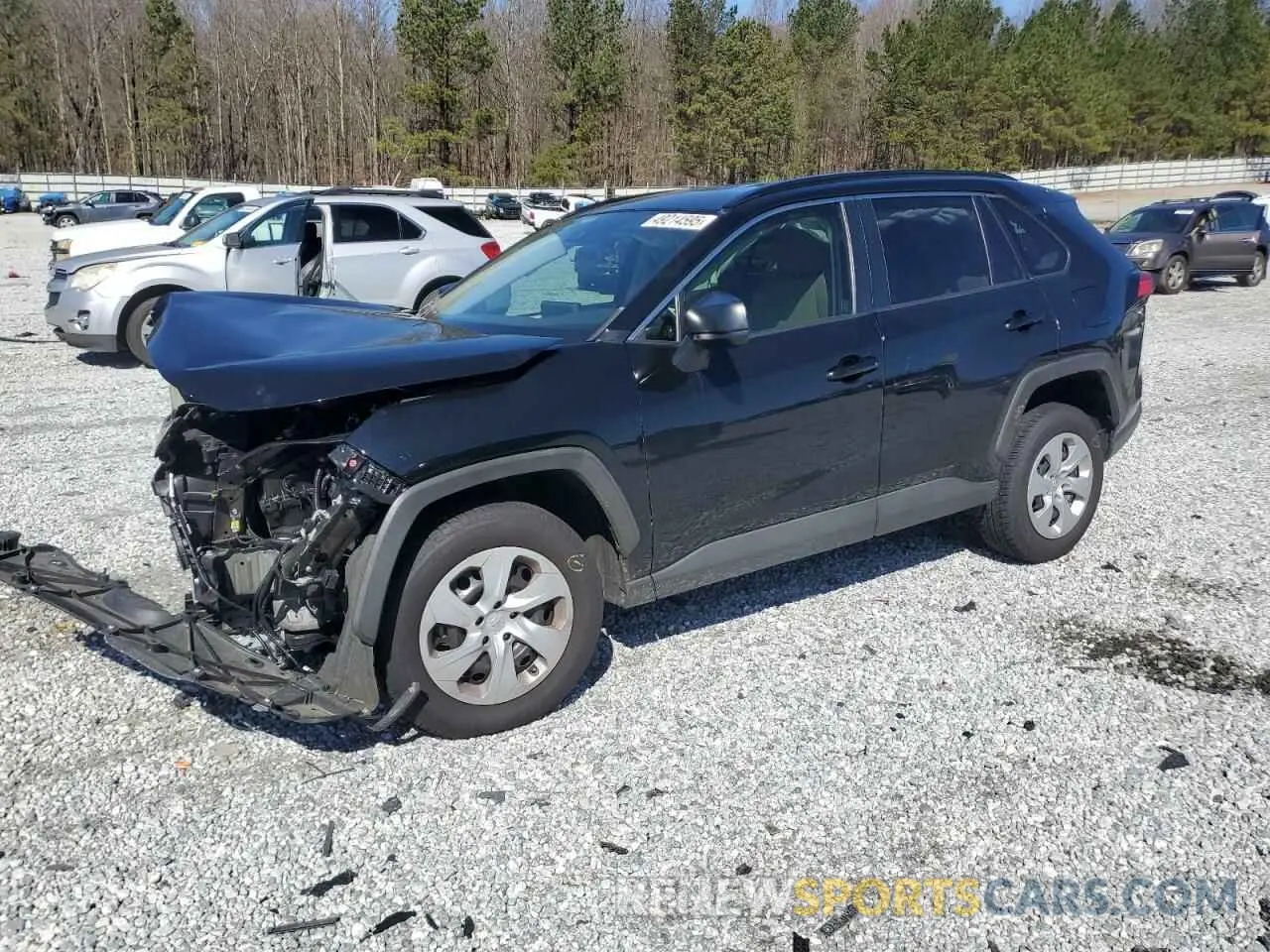 1 Photograph of a damaged car JTMH1RFV4KD031366 TOYOTA RAV4 2019