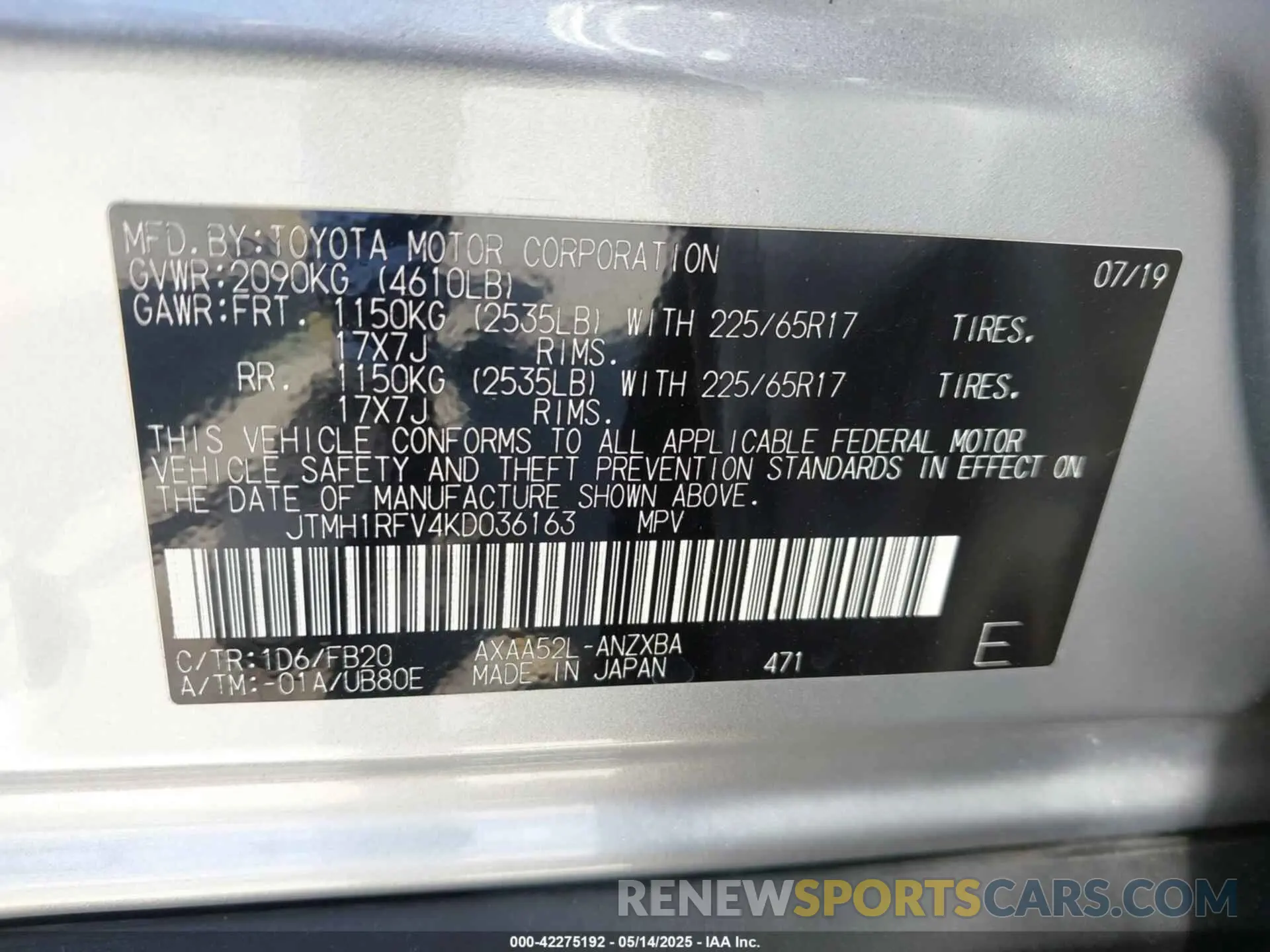 9 Photograph of a damaged car JTMH1RFV4KD036163 TOYOTA RAV4 2019