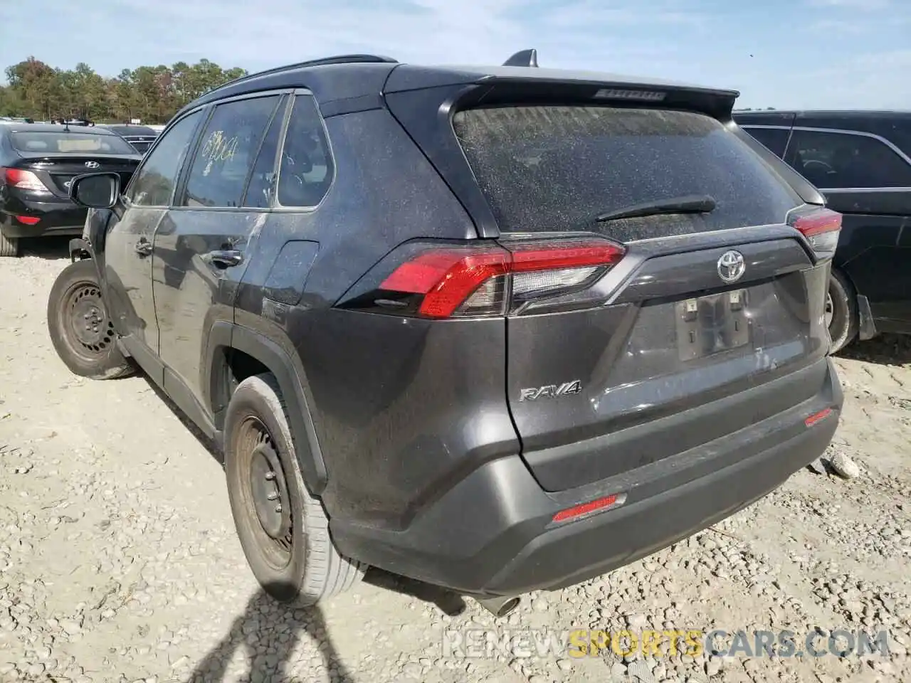 3 Photograph of a damaged car JTMH1RFV4KD514078 TOYOTA RAV4 2019