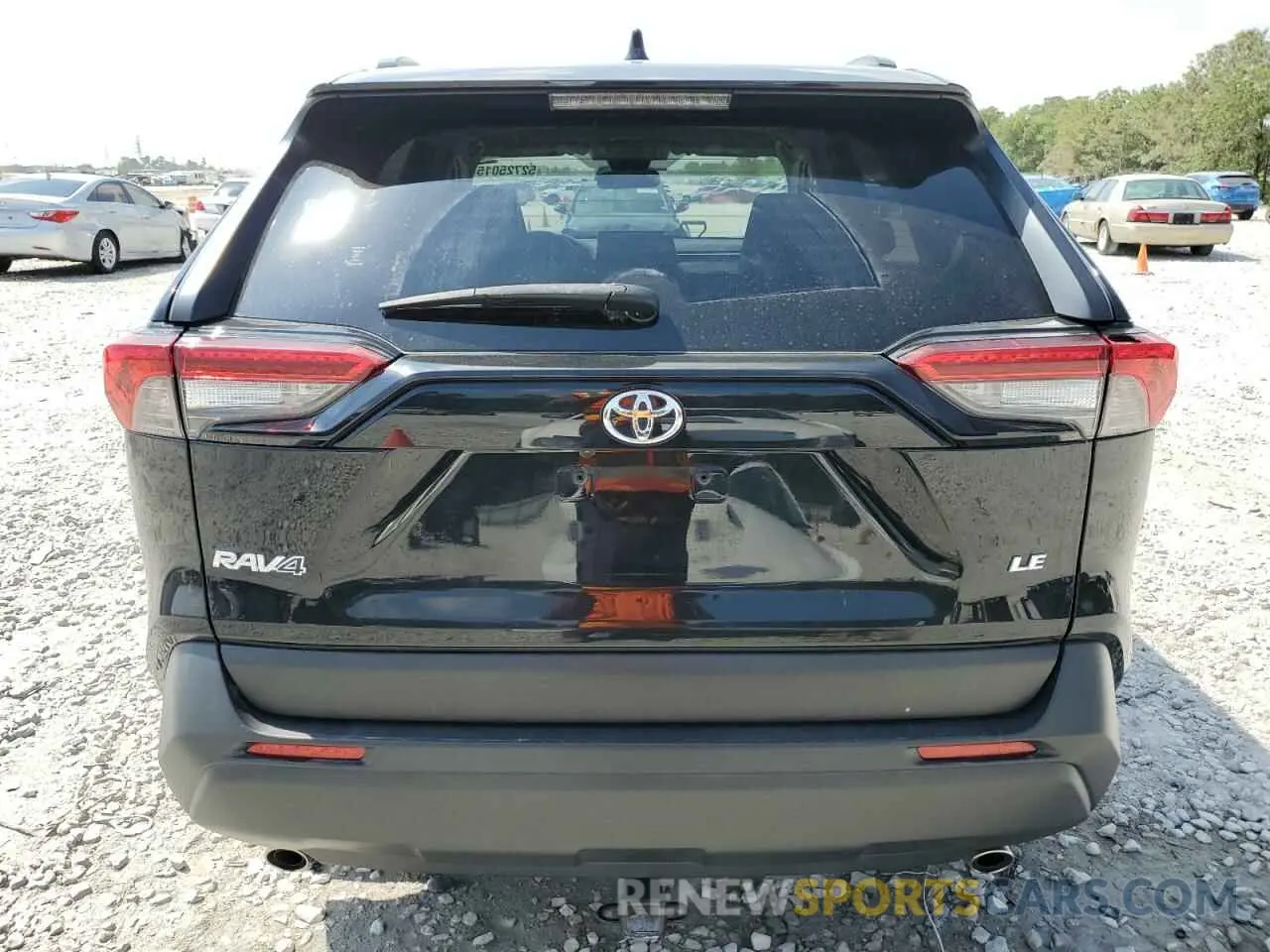 6 Photograph of a damaged car JTMH1RFV5KD005102 TOYOTA RAV4 2019