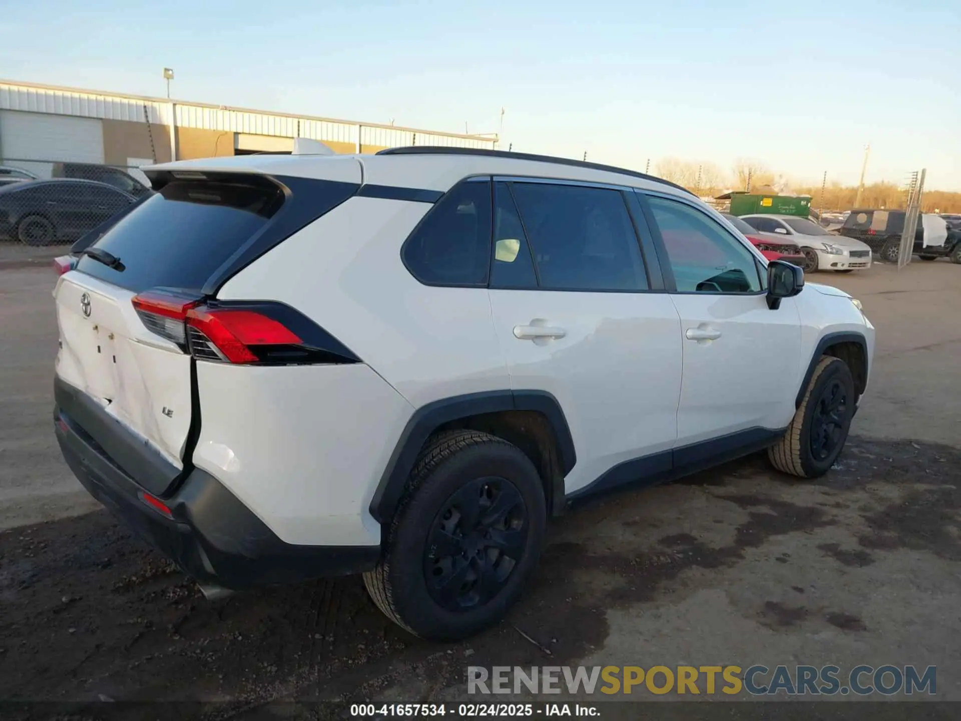 13 Photograph of a damaged car JTMH1RFV5KD037919 TOYOTA RAV4 2019