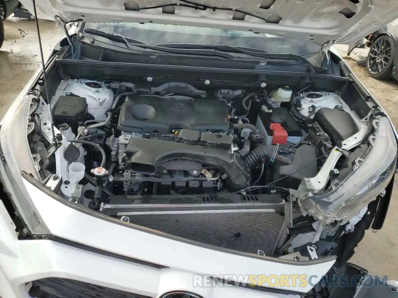 11 Photograph of a damaged car JTMH1RFV5KD041274 TOYOTA RAV4 2019