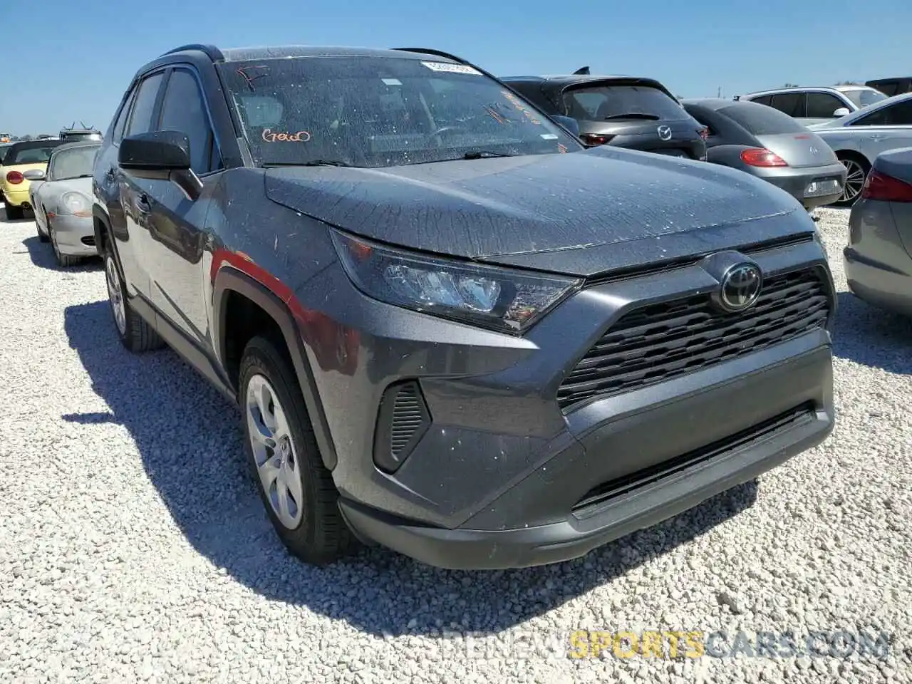 1 Photograph of a damaged car JTMH1RFV5KD500237 TOYOTA RAV4 2019