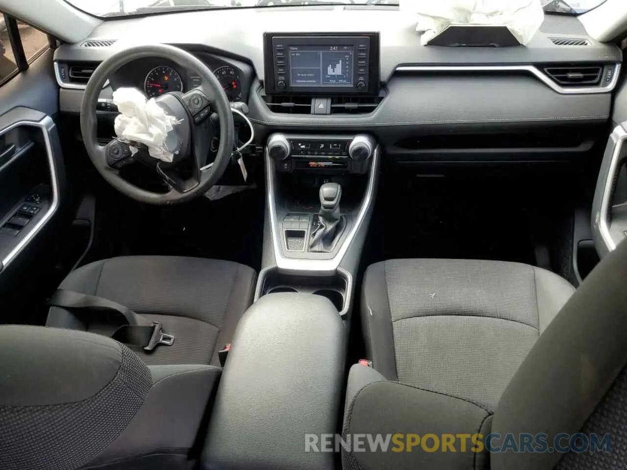 8 Photograph of a damaged car JTMH1RFV5KD516860 TOYOTA RAV4 2019
