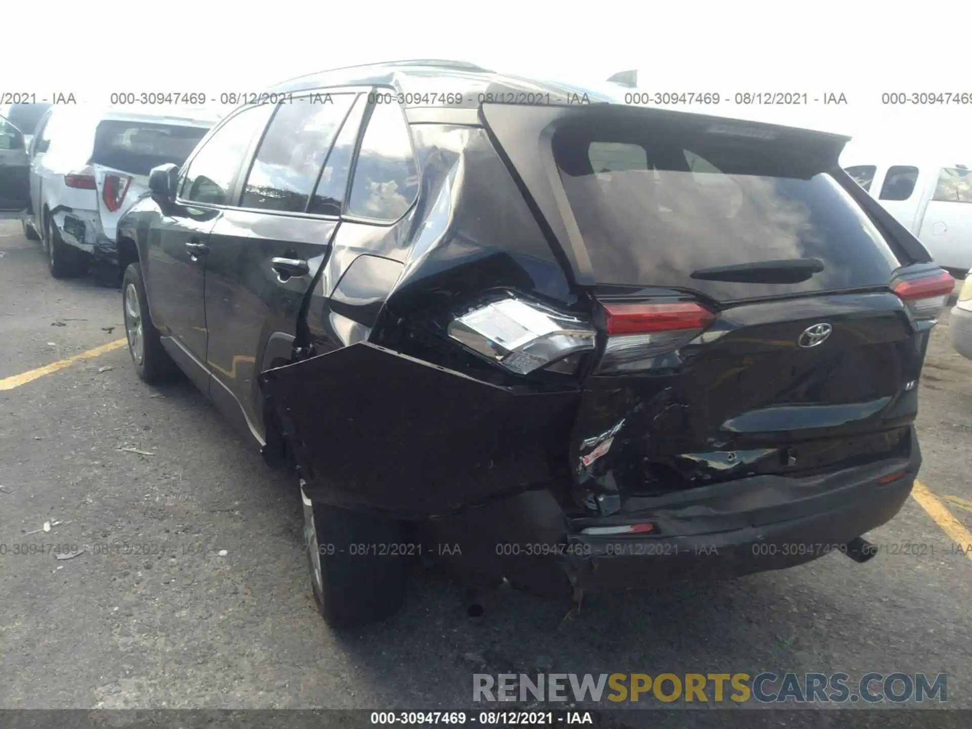 6 Photograph of a damaged car JTMH1RFV6KD506127 TOYOTA RAV4 2019