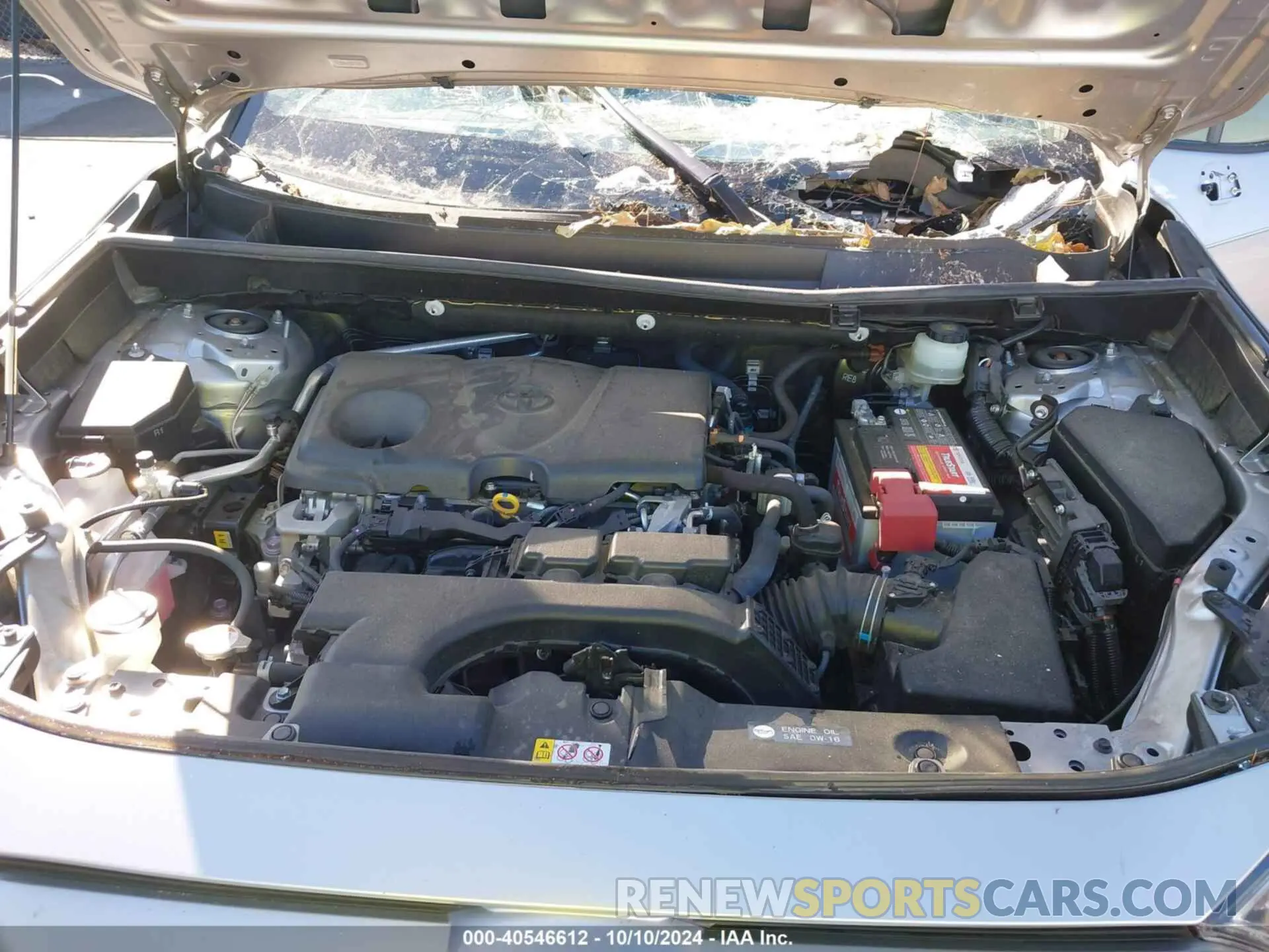 10 Photograph of a damaged car JTMH1RFV6KD517323 TOYOTA RAV4 2019