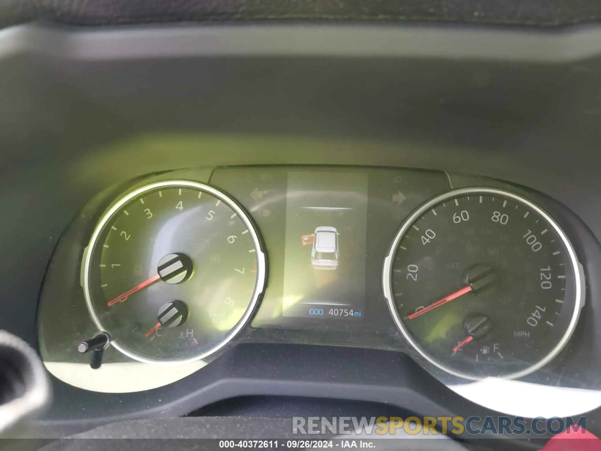 7 Photograph of a damaged car JTMH1RFV6KJ007653 TOYOTA RAV4 2019