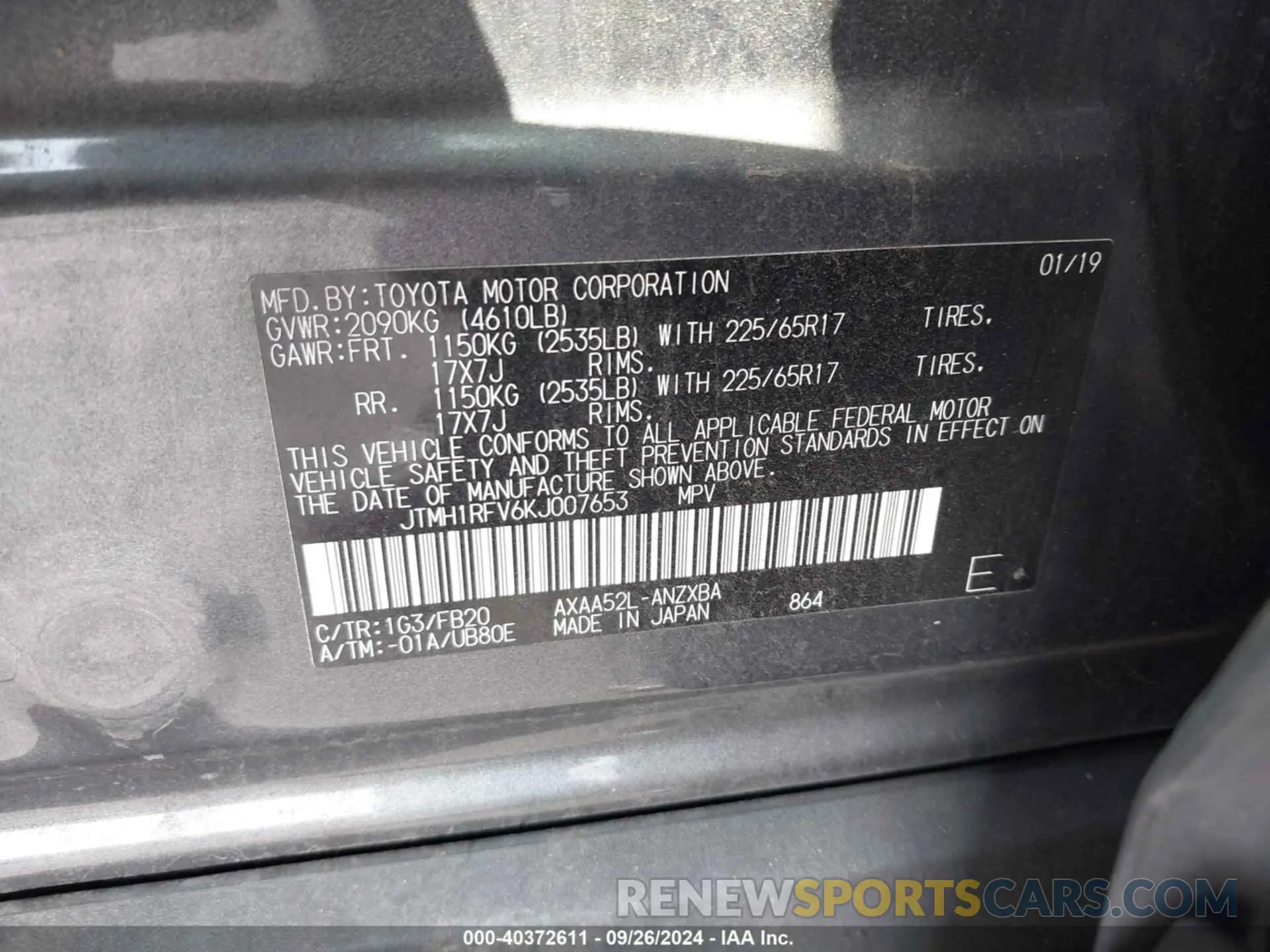 9 Photograph of a damaged car JTMH1RFV6KJ007653 TOYOTA RAV4 2019
