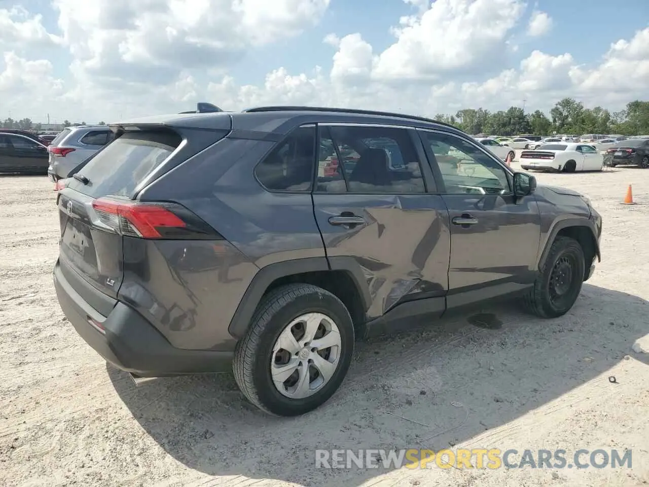 3 Photograph of a damaged car JTMH1RFV6KJ009161 TOYOTA RAV4 2019
