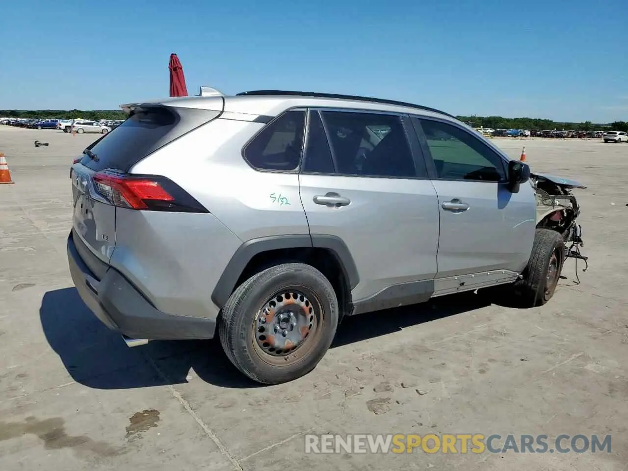 3 Photograph of a damaged car JTMH1RFV6KJ016756 TOYOTA RAV4 2019
