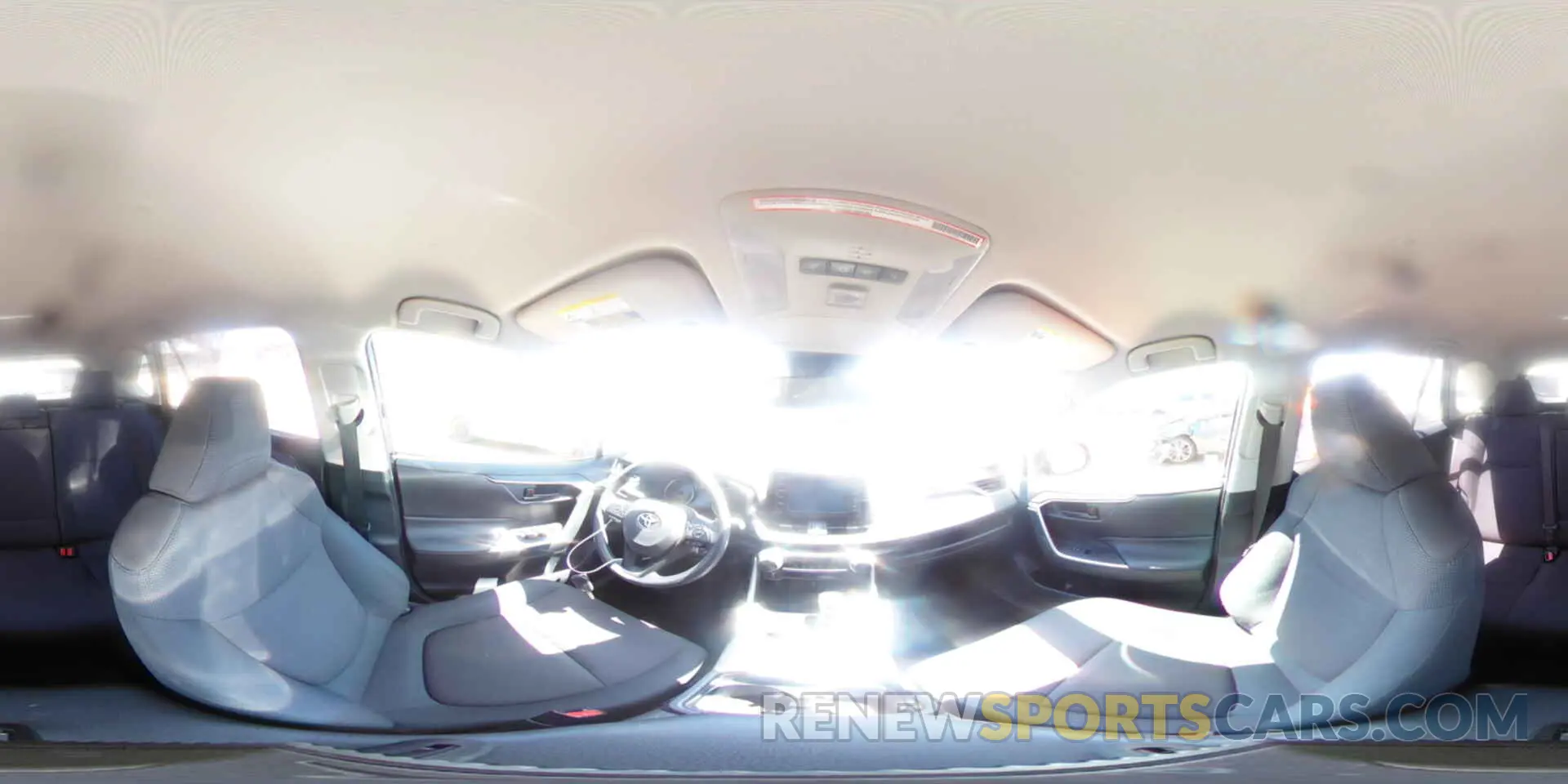 16 Photograph of a damaged car JTMH1RFV7KD003206 TOYOTA RAV4 2019