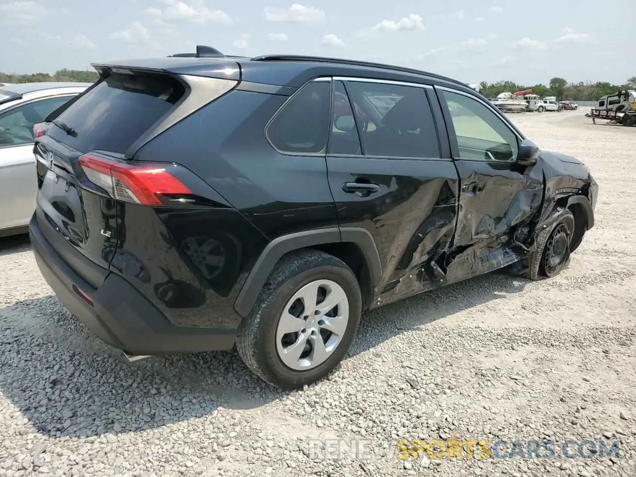 3 Photograph of a damaged car JTMH1RFV7KD036836 TOYOTA RAV4 2019
