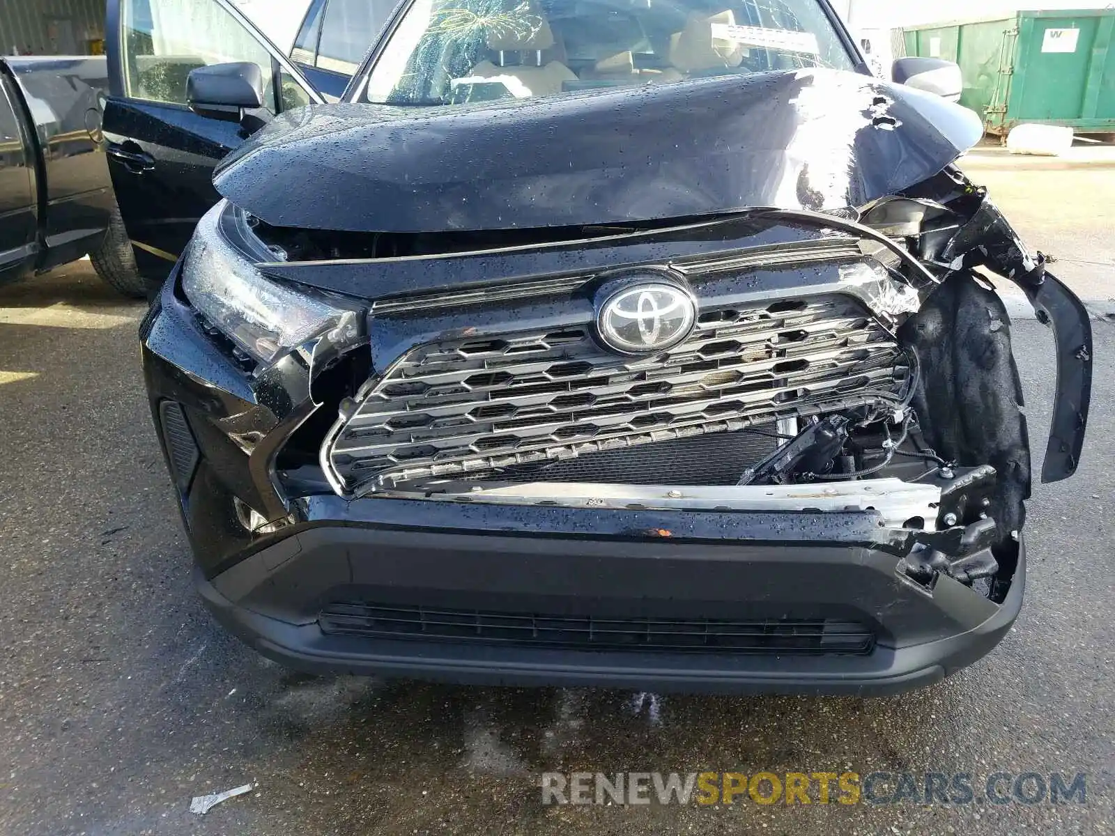 9 Photograph of a damaged car JTMH1RFV7KJ003059 TOYOTA RAV4 2019