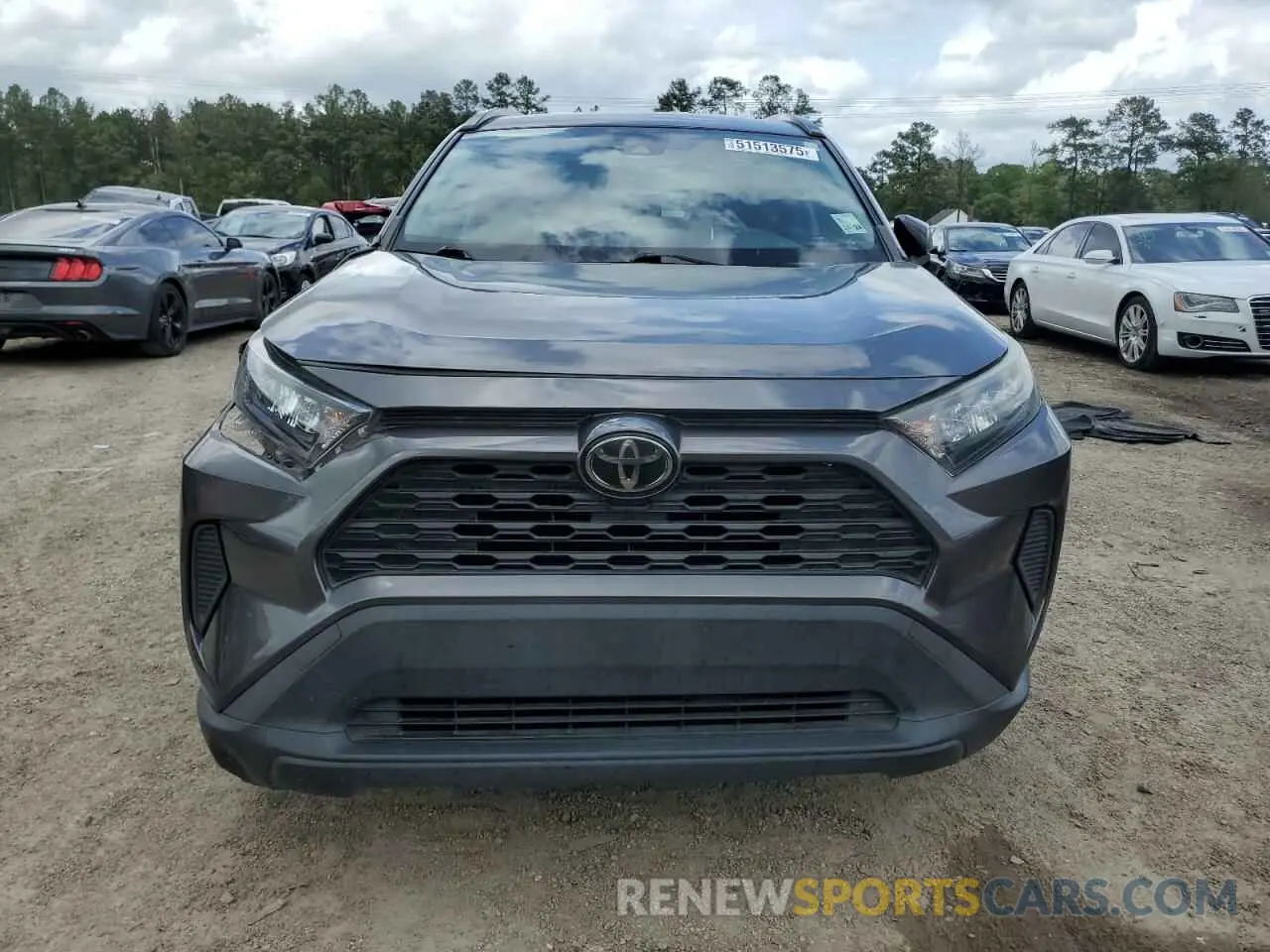 5 Photograph of a damaged car JTMH1RFV8KD507568 TOYOTA RAV4 2019