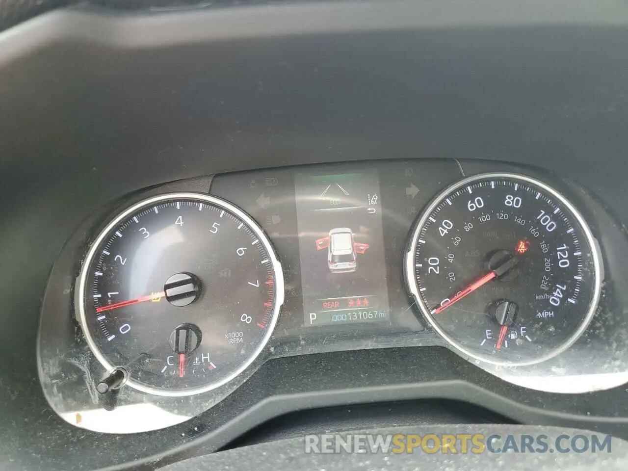 9 Photograph of a damaged car JTMH1RFV8KD507568 TOYOTA RAV4 2019