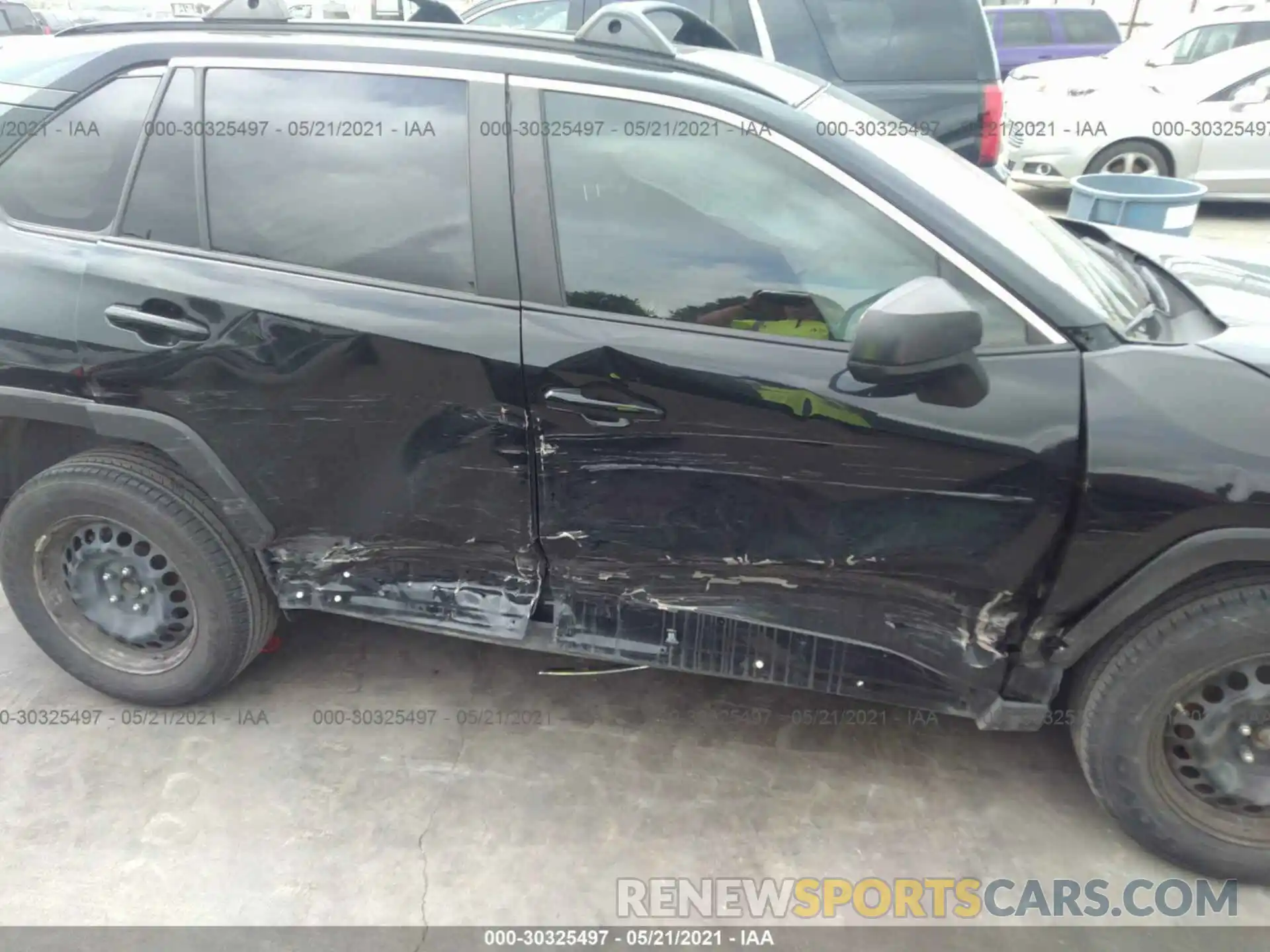 6 Photograph of a damaged car JTMH1RFV8KD508381 TOYOTA RAV4 2019