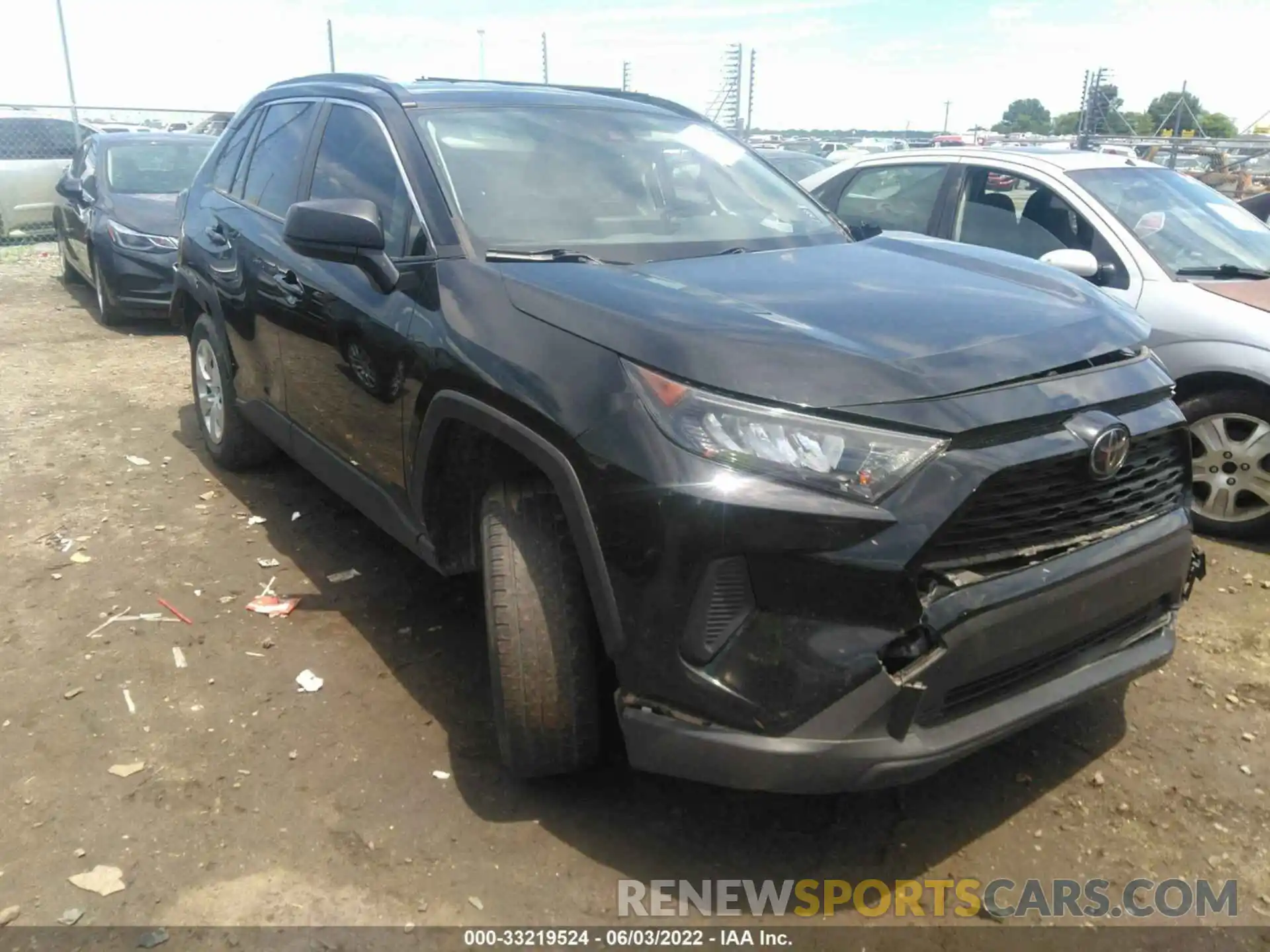 1 Photograph of a damaged car JTMH1RFV8KJ003166 TOYOTA RAV4 2019