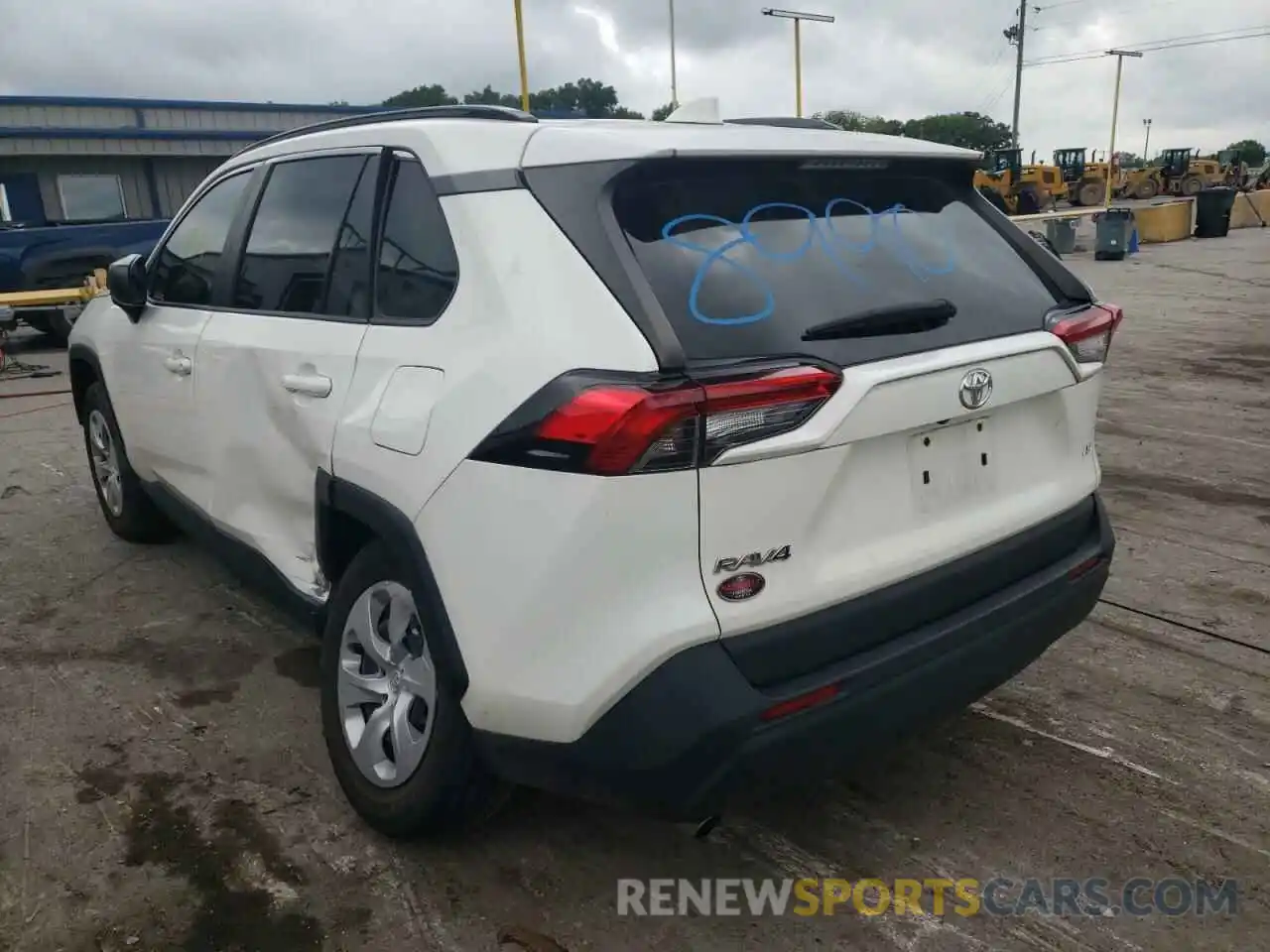 3 Photograph of a damaged car JTMH1RFV9KD008990 TOYOTA RAV4 2019