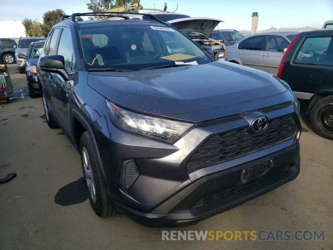 1 Photograph of a damaged car JTMH1RFV9KD501746 TOYOTA RAV4 2019