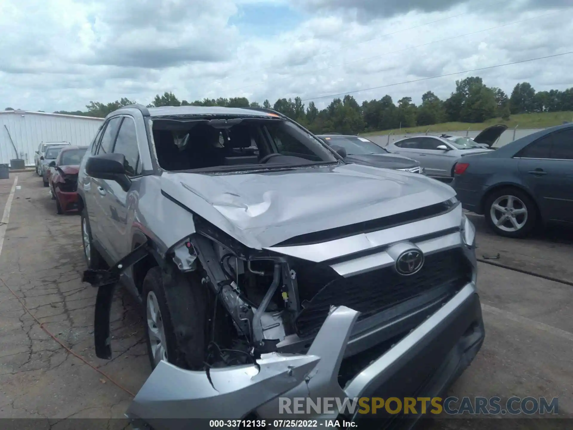 6 Photograph of a damaged car JTMH1RFV9KD509314 TOYOTA RAV4 2019