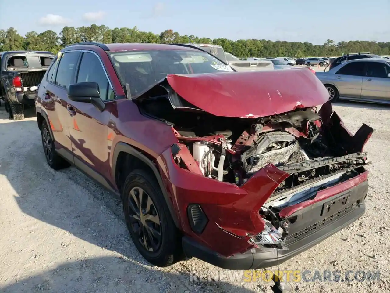 1 Photograph of a damaged car JTMH1RFV9KJ003824 TOYOTA RAV4 2019