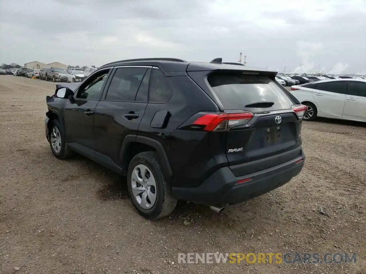 3 Photograph of a damaged car JTMH1RFV9KJ008652 TOYOTA RAV4 2019