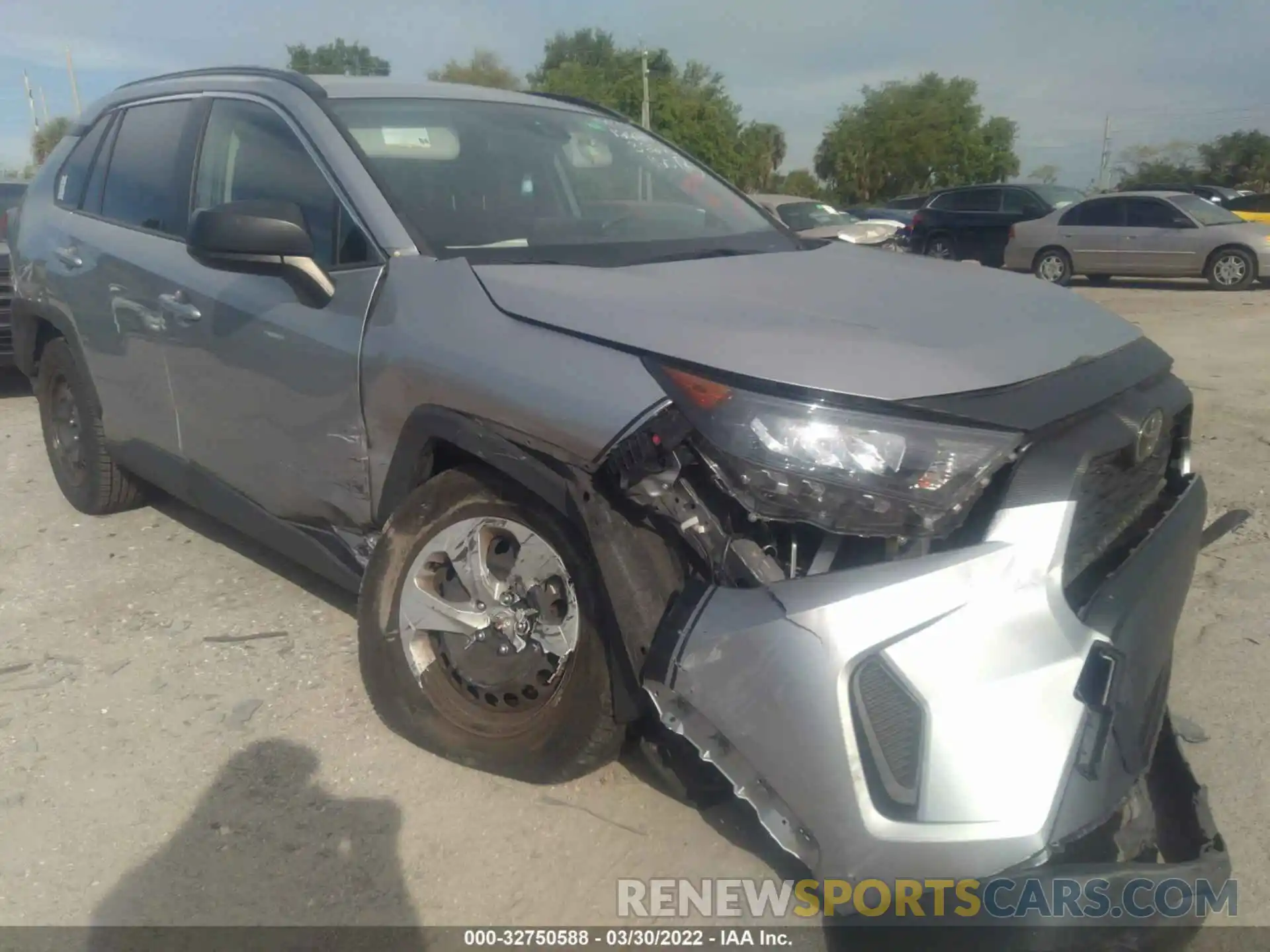 6 Photograph of a damaged car JTMH1RFVXKD509287 TOYOTA RAV4 2019