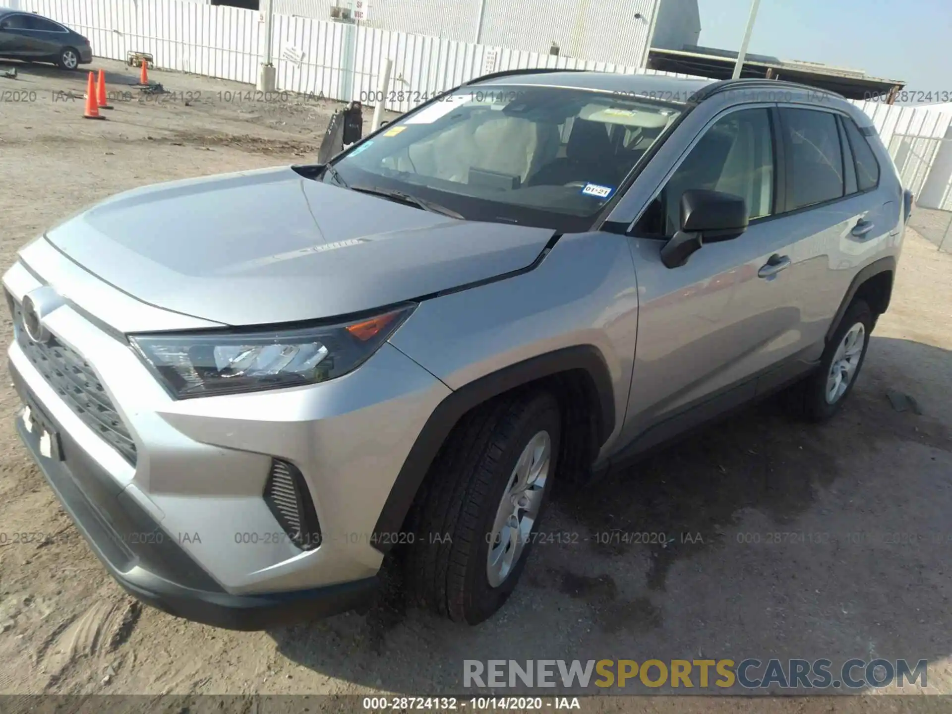 2 Photograph of a damaged car JTMH1RFVXKJ003346 TOYOTA RAV4 2019