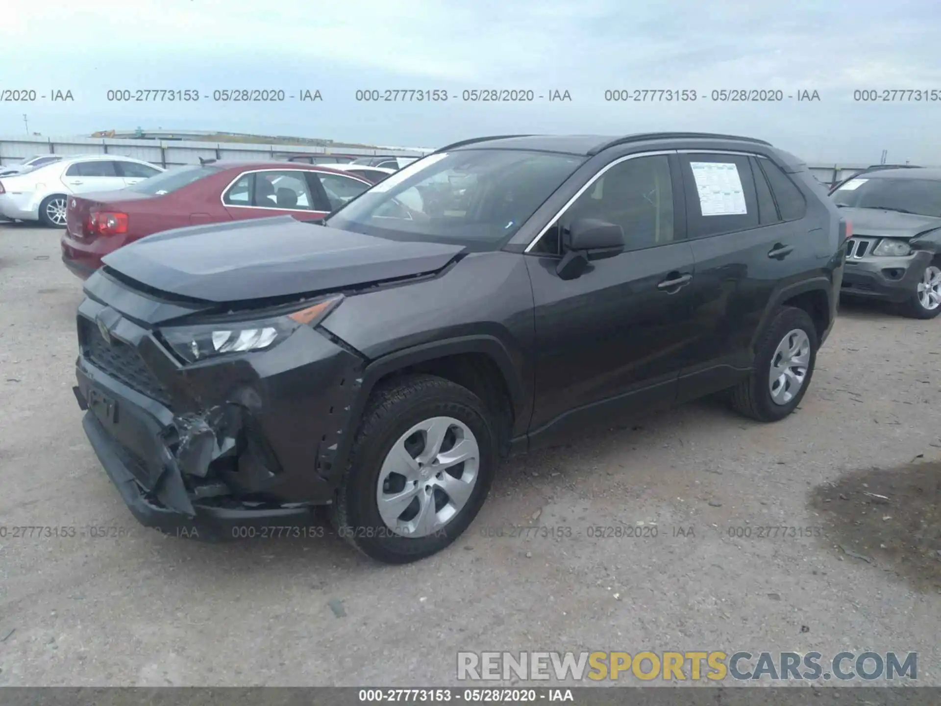 2 Photograph of a damaged car JTMH1RFVXKJ004495 TOYOTA RAV4 2019