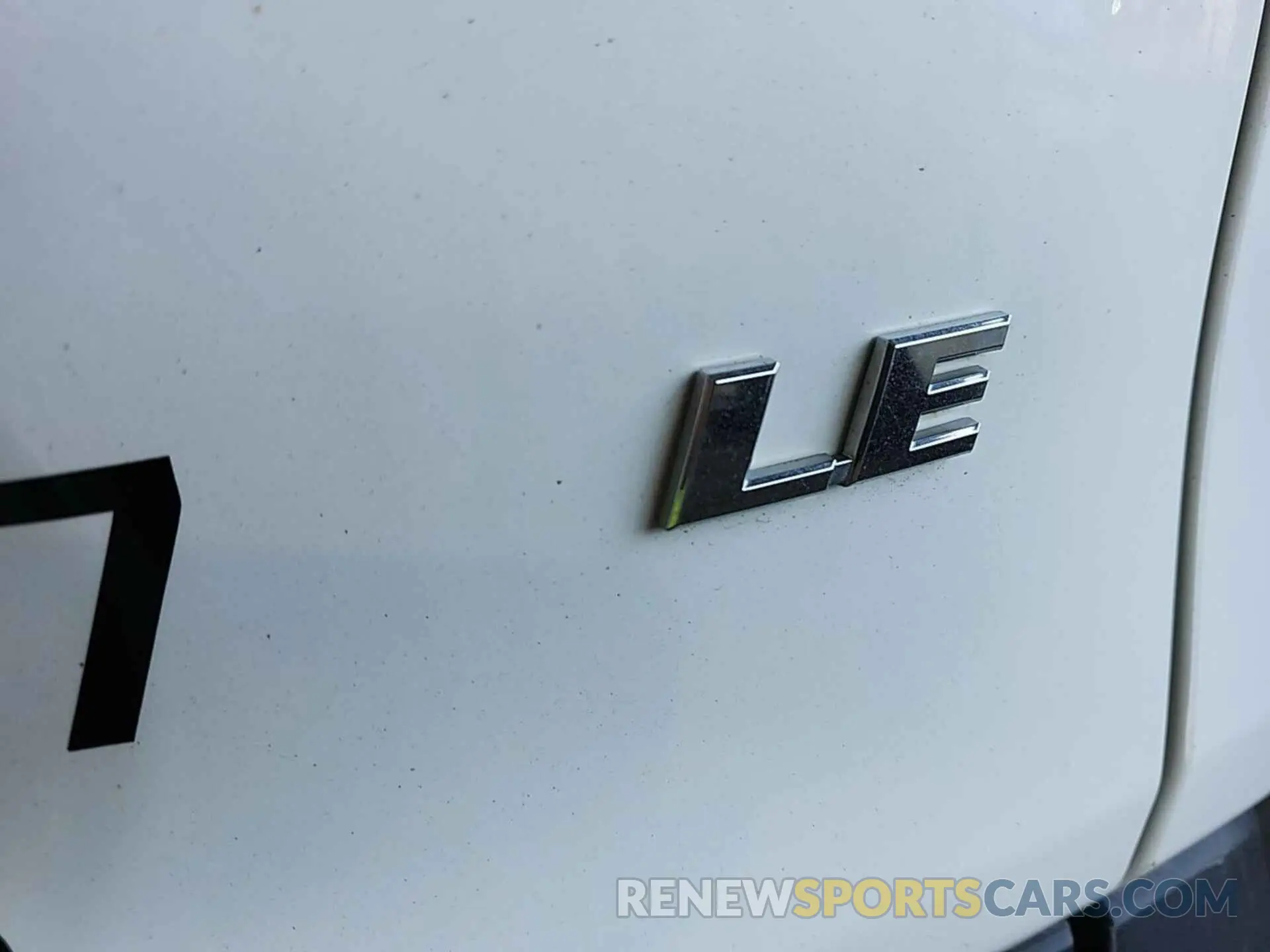 26 Photograph of a damaged car JTMH1RFVXKJ005467 TOYOTA RAV4 2019