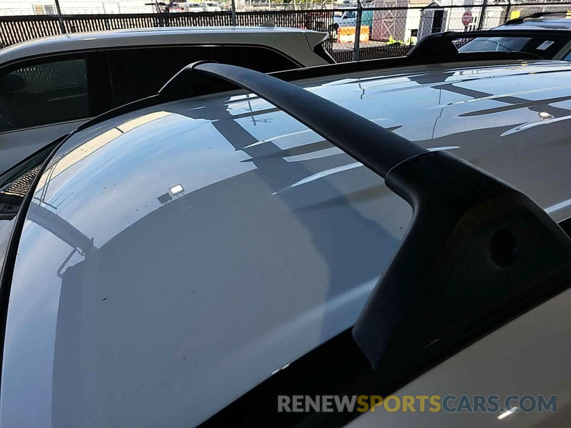 27 Photograph of a damaged car JTMH1RFVXKJ005467 TOYOTA RAV4 2019