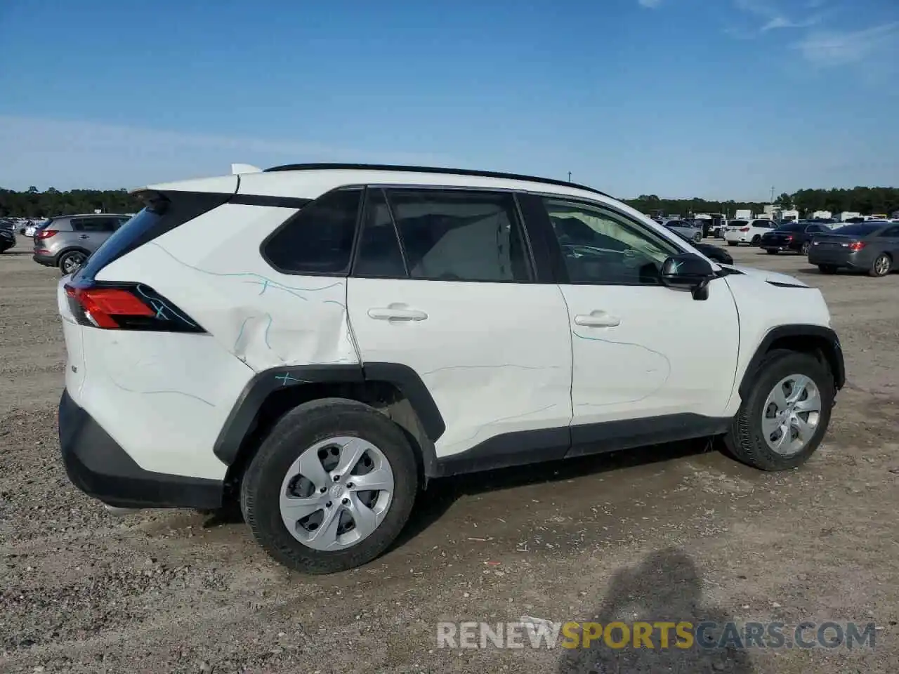 3 Photograph of a damaged car JTMH1RFVXKJ009521 TOYOTA RAV4 2019